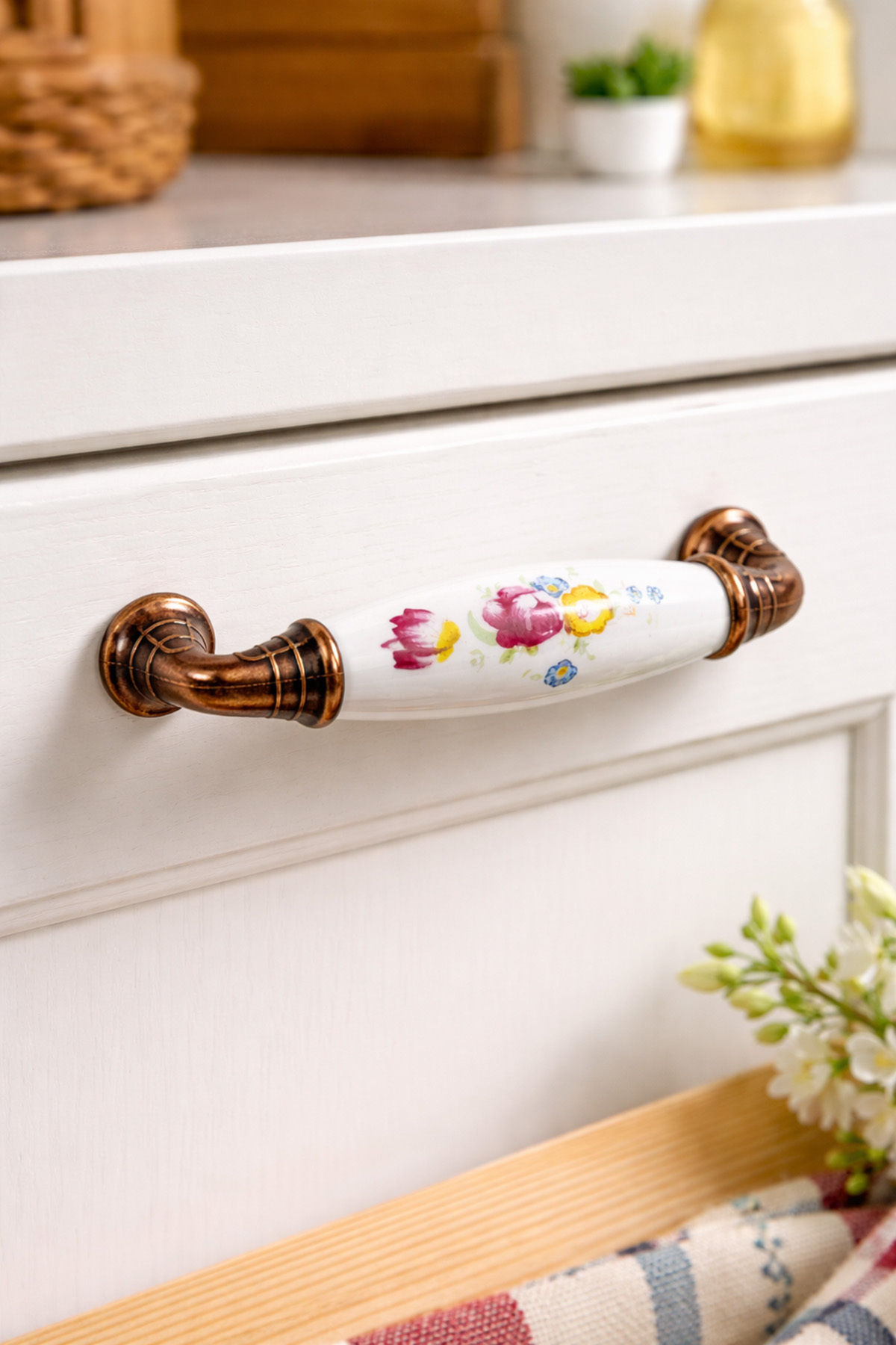 315/096/07-015 (5-piece) Real Porcelain Handle – Antique Copper Pedestal Drawer & Cabinet Handle (96 mm)