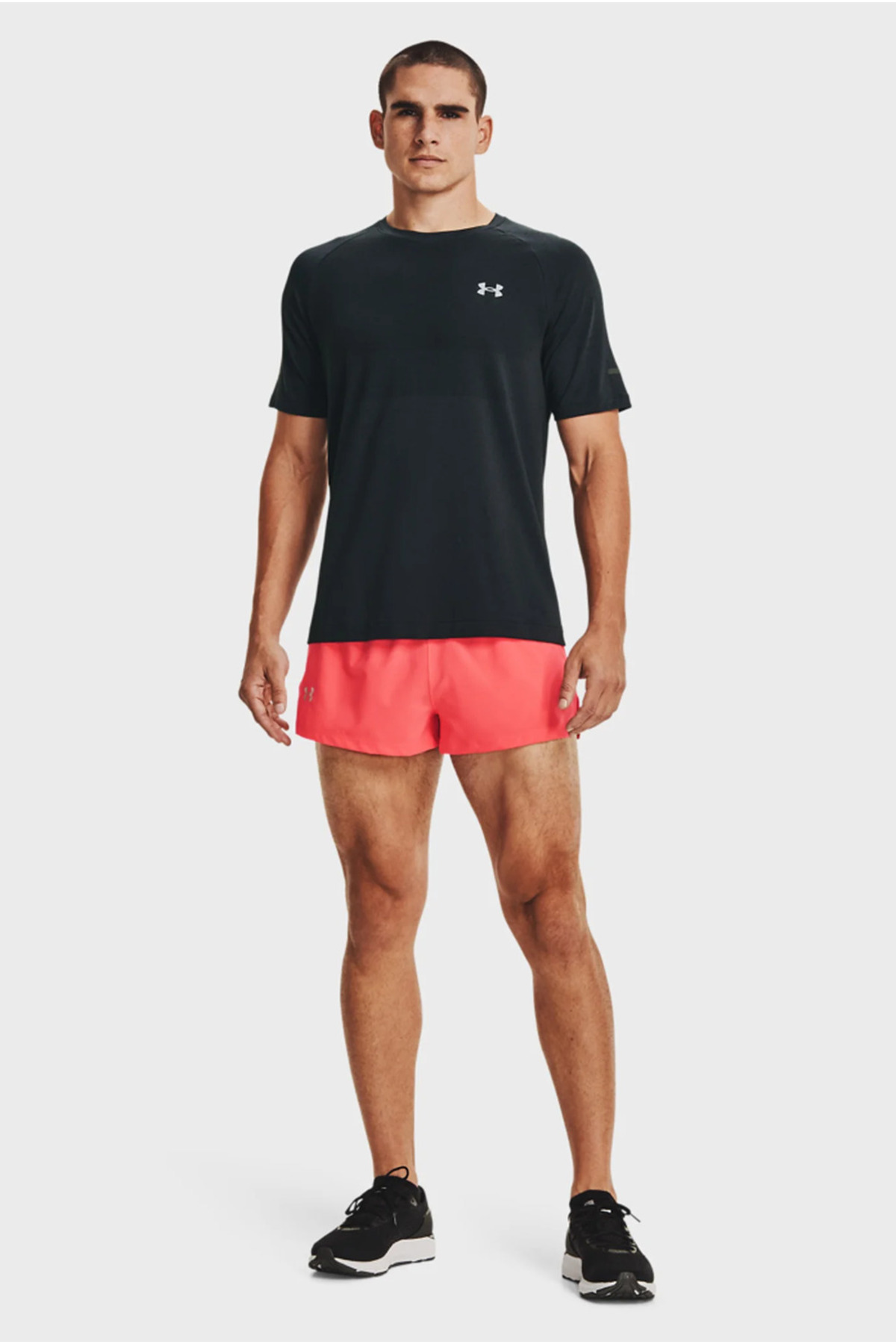 آندر آرمور شلوارک ورزشی مردانه ۱۳۶۱۴۹۱-۶۹۰