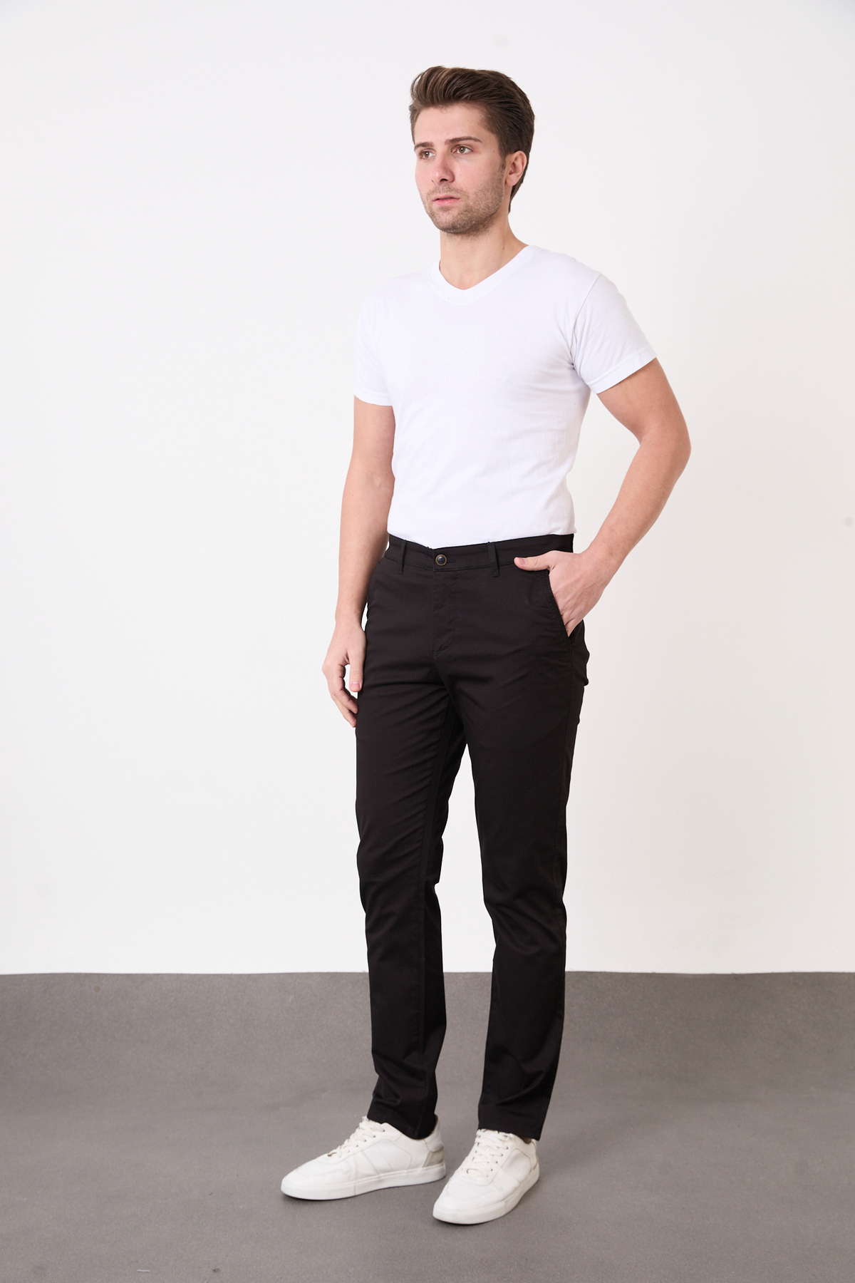 BROCARD Erkek Regular Fit Geniş Kesim Likralı Pamuklu Esnek Siyah Chino Kanvas Pantolon görsel 2