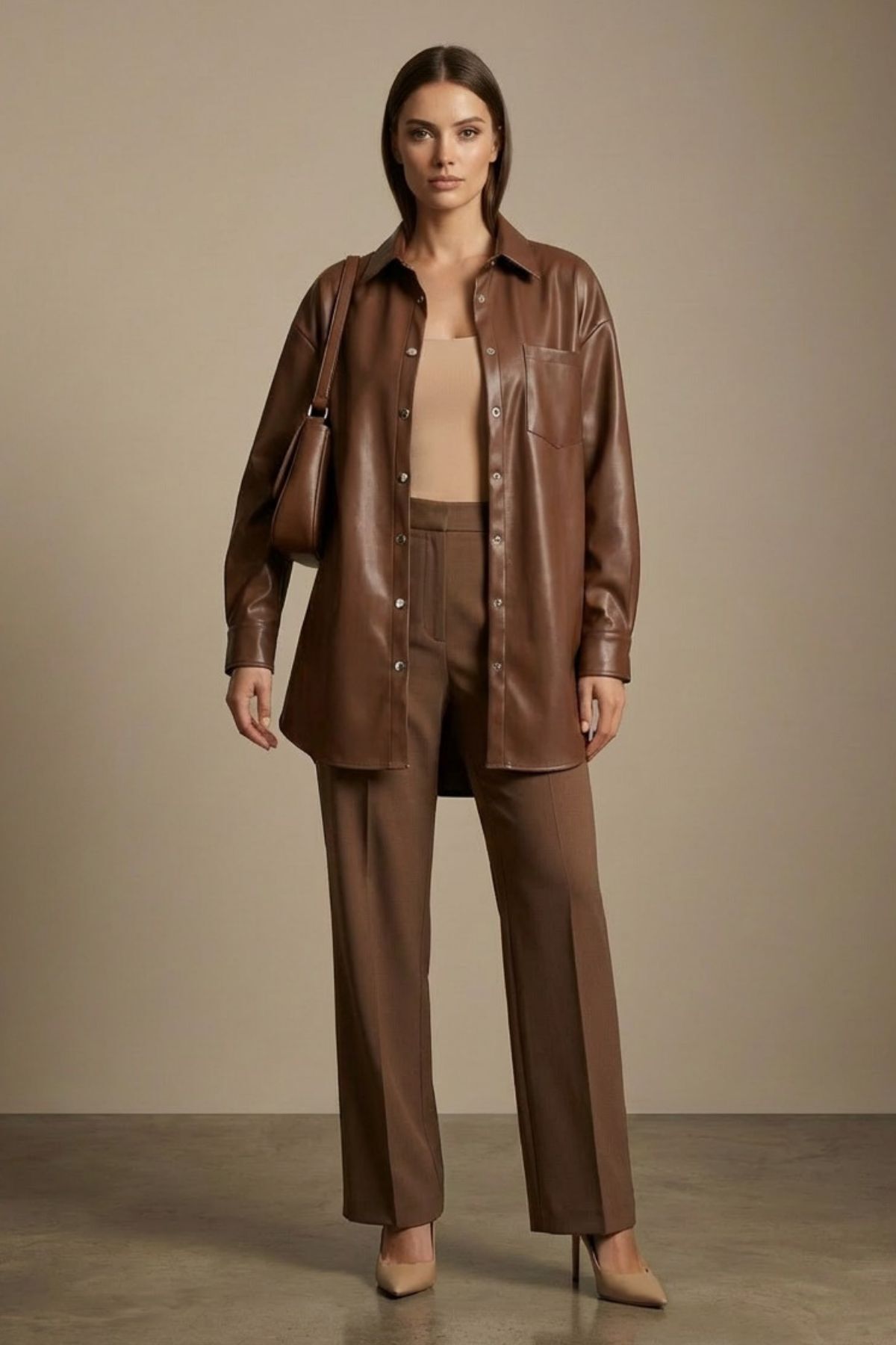 Grenj Fashion  Kahverengi Oversize Cep Detaylı Deri Gömlek - Görsel 4