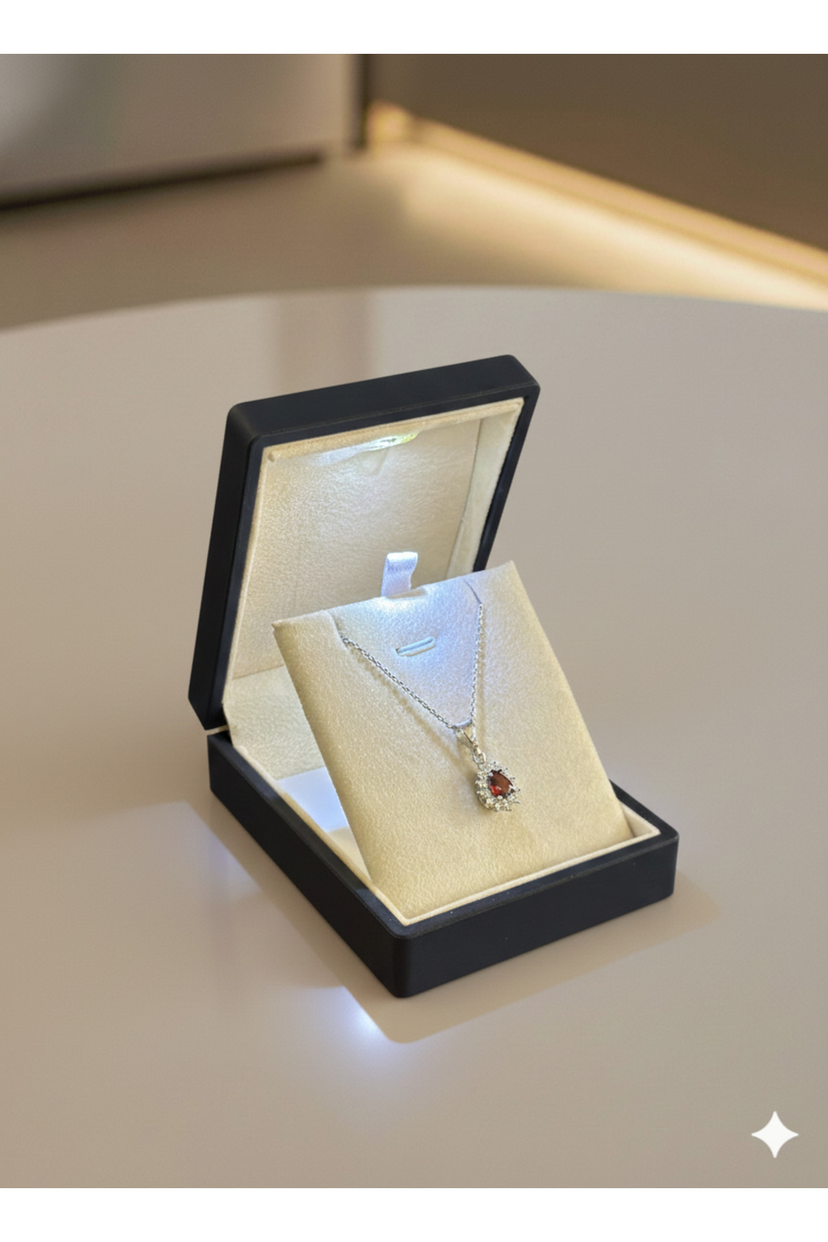 ADA LİFE GÜMÜŞ  (PREMİUM IŞIKLI KUTULU) 925 Ayar Gümüş Kırmızı Taşlı Damla model Kadın kolye - Görsel 2