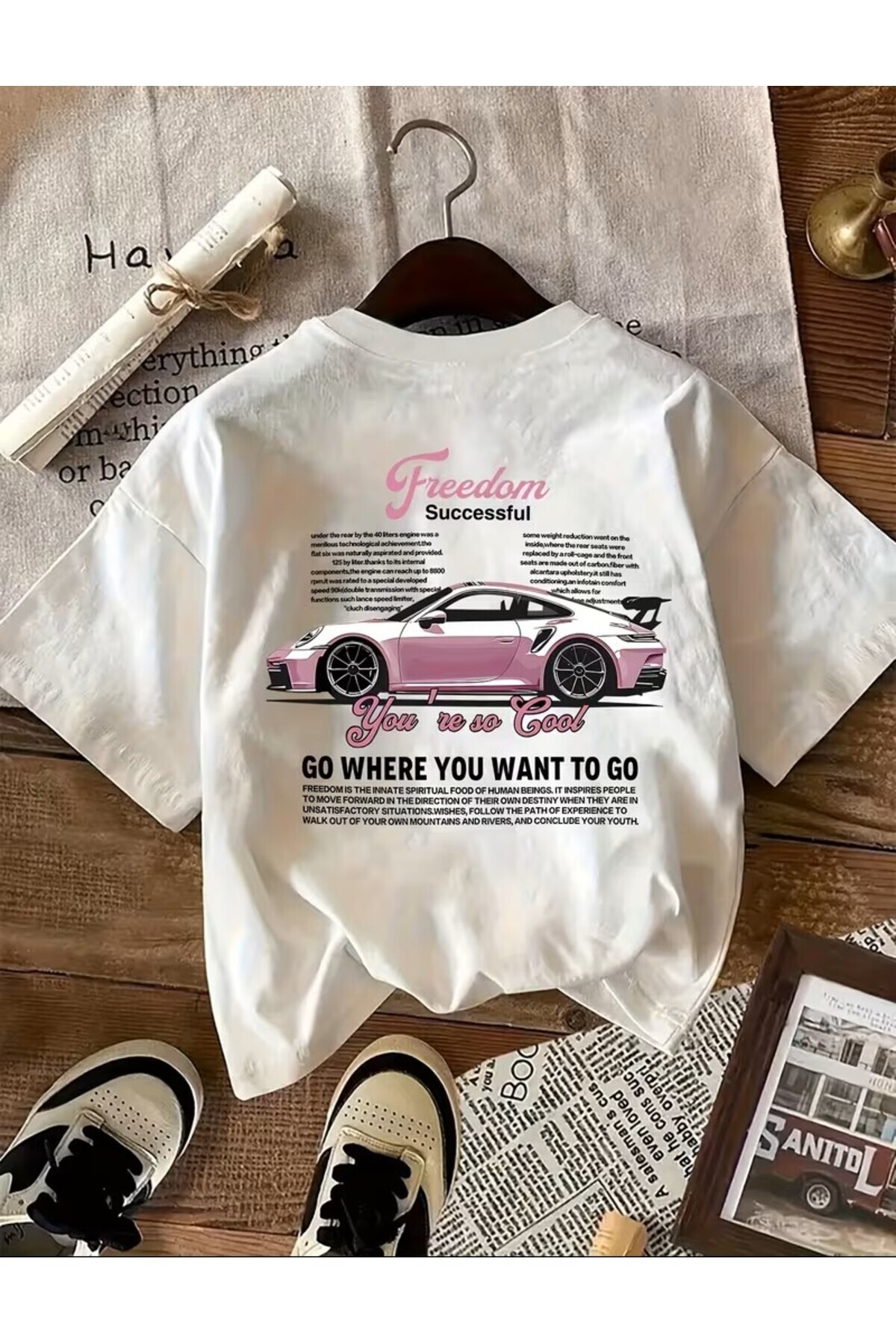 Pink Car Printed Pattern T-Shirt