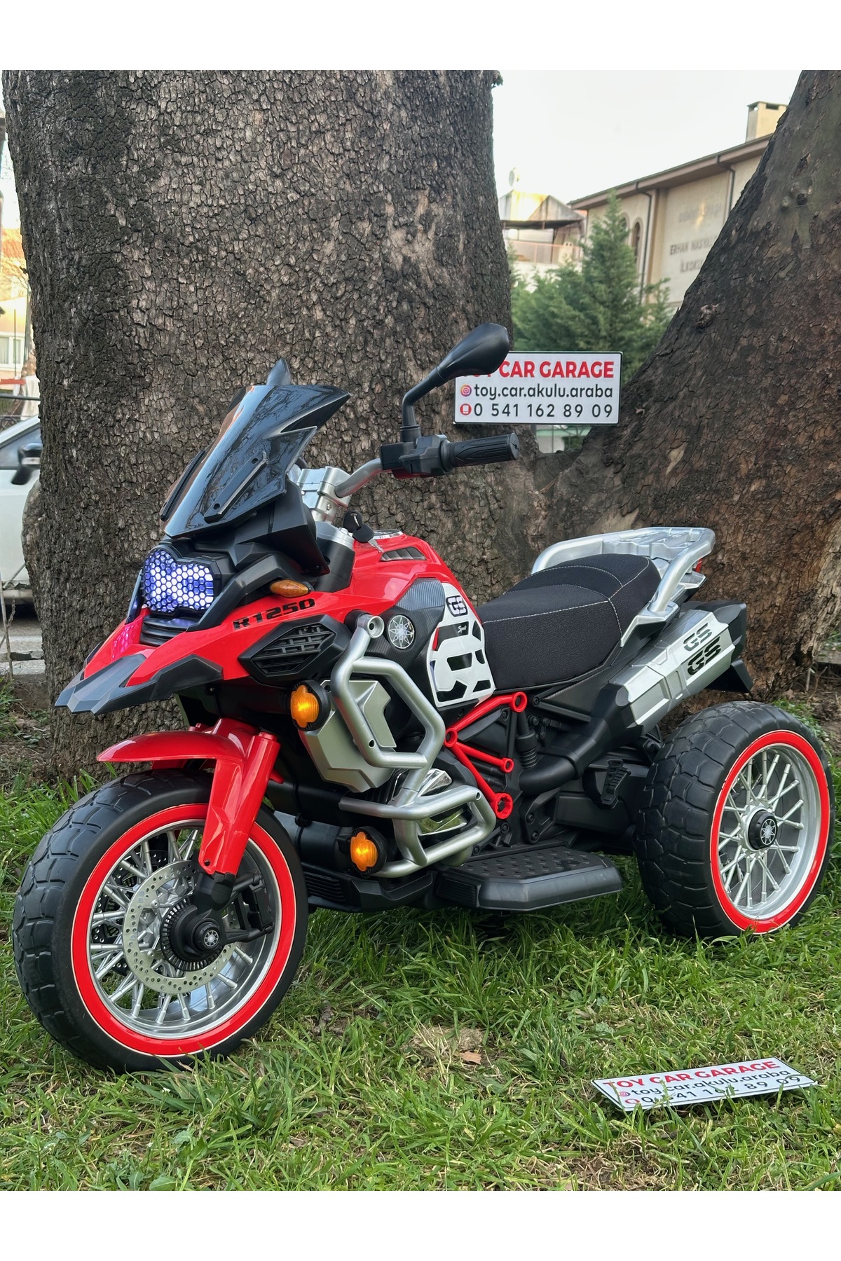TOYCAR GARAGE R 1250 AKÜLÜ MOTOR 12 VOLT