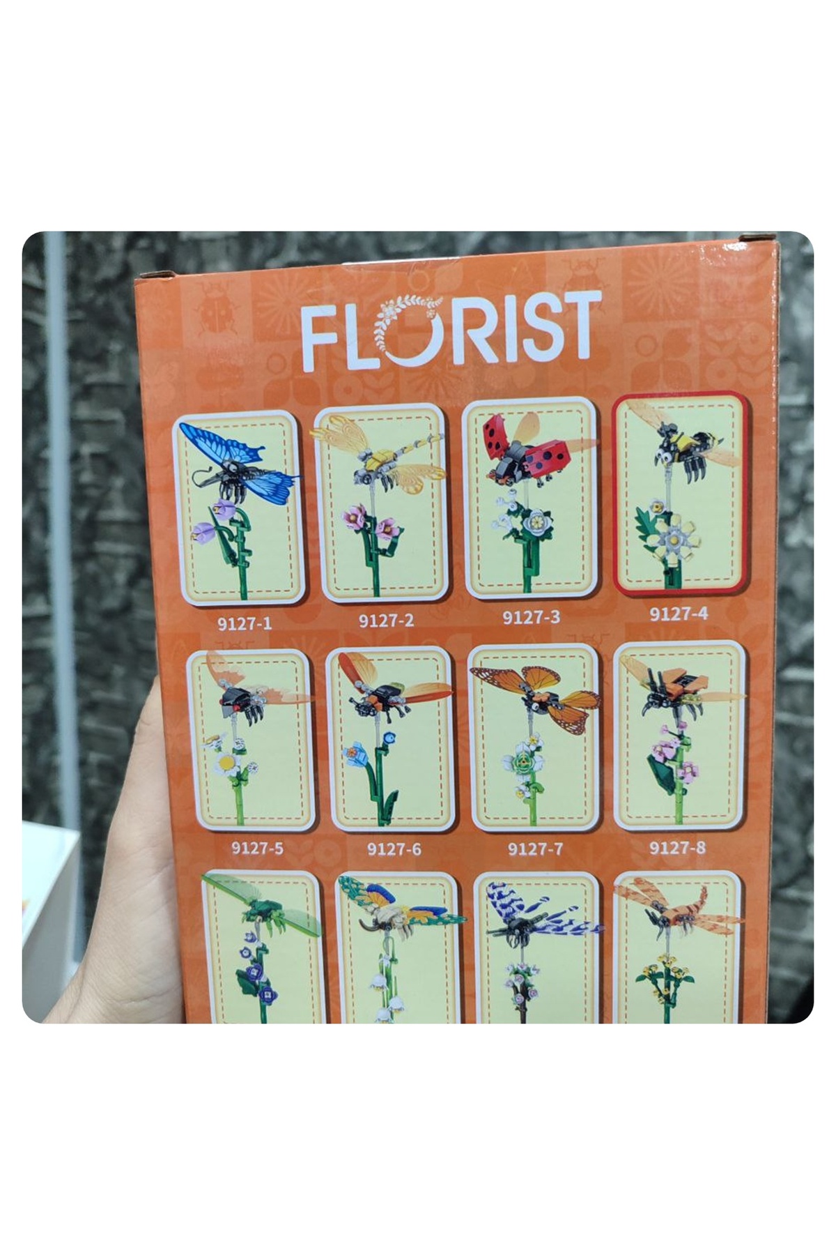 ۱ عدد اسباببازی ساختنی گل با حشرهکش مخصوص گلفروش