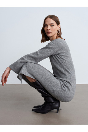 Dilvin 90267 Kayık Yaka Yırtmaçlı Triko Elbise-Gri Melanj
