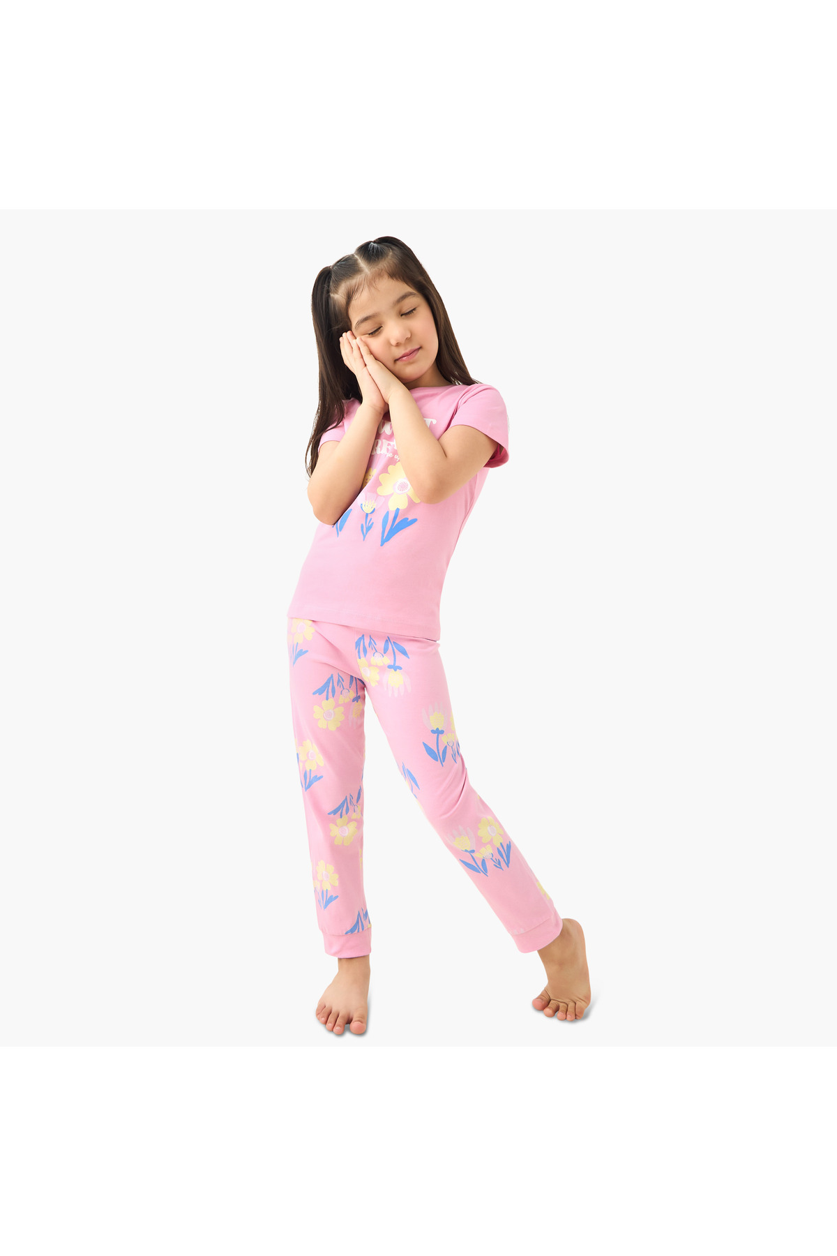 Juniors Floral Print T-shirt and Pyjama Set