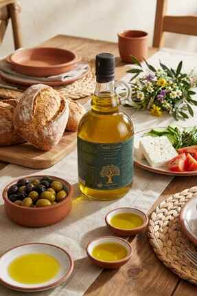 Sadık Amca Erken Hasat Soğuk Sıkım Natürel Sızma Zeytinyağı 1 Lt. Galon Cam Şişe