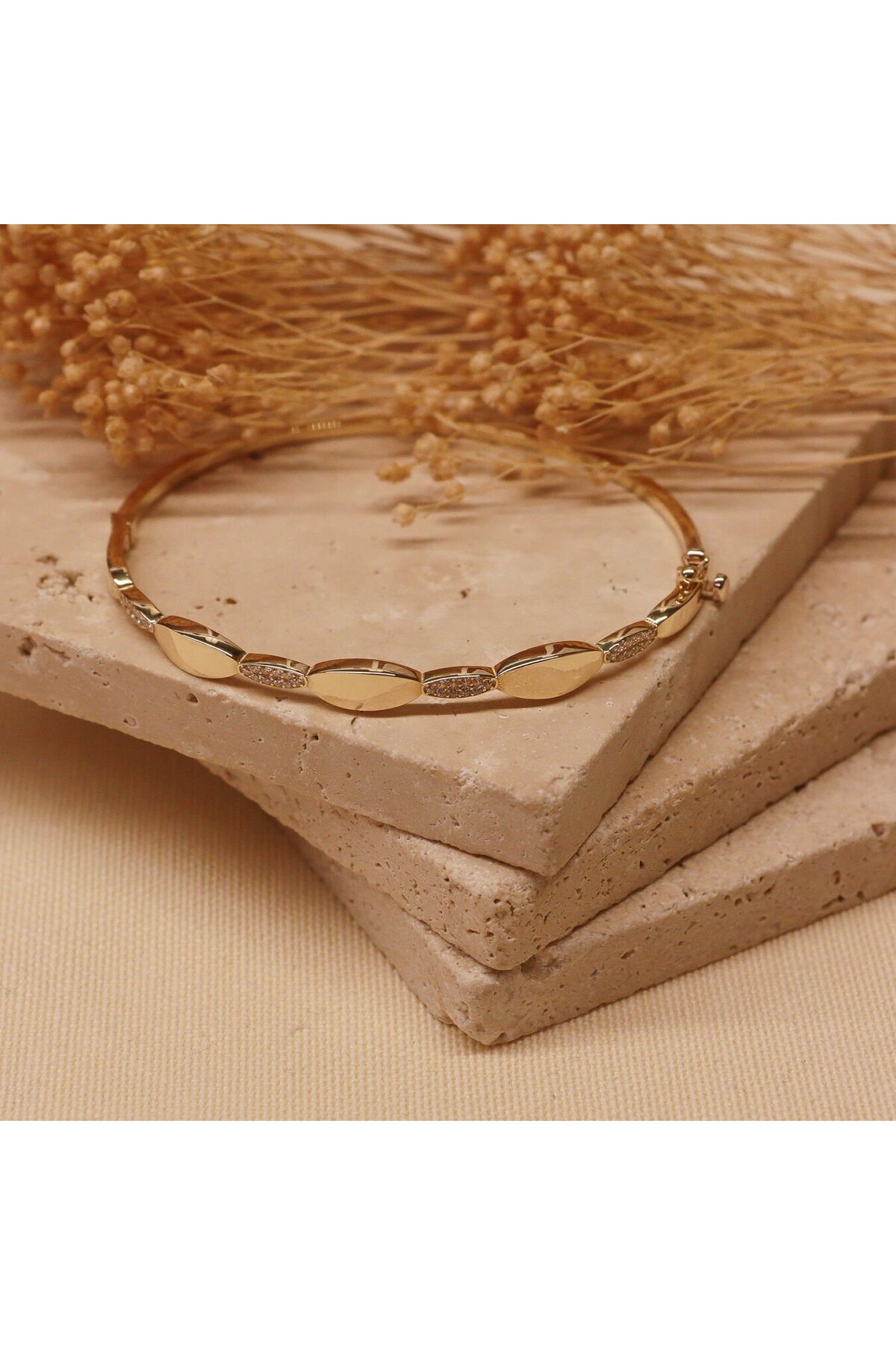 TAHAN MÜCEVHERAT Badem Modern Kelepçe