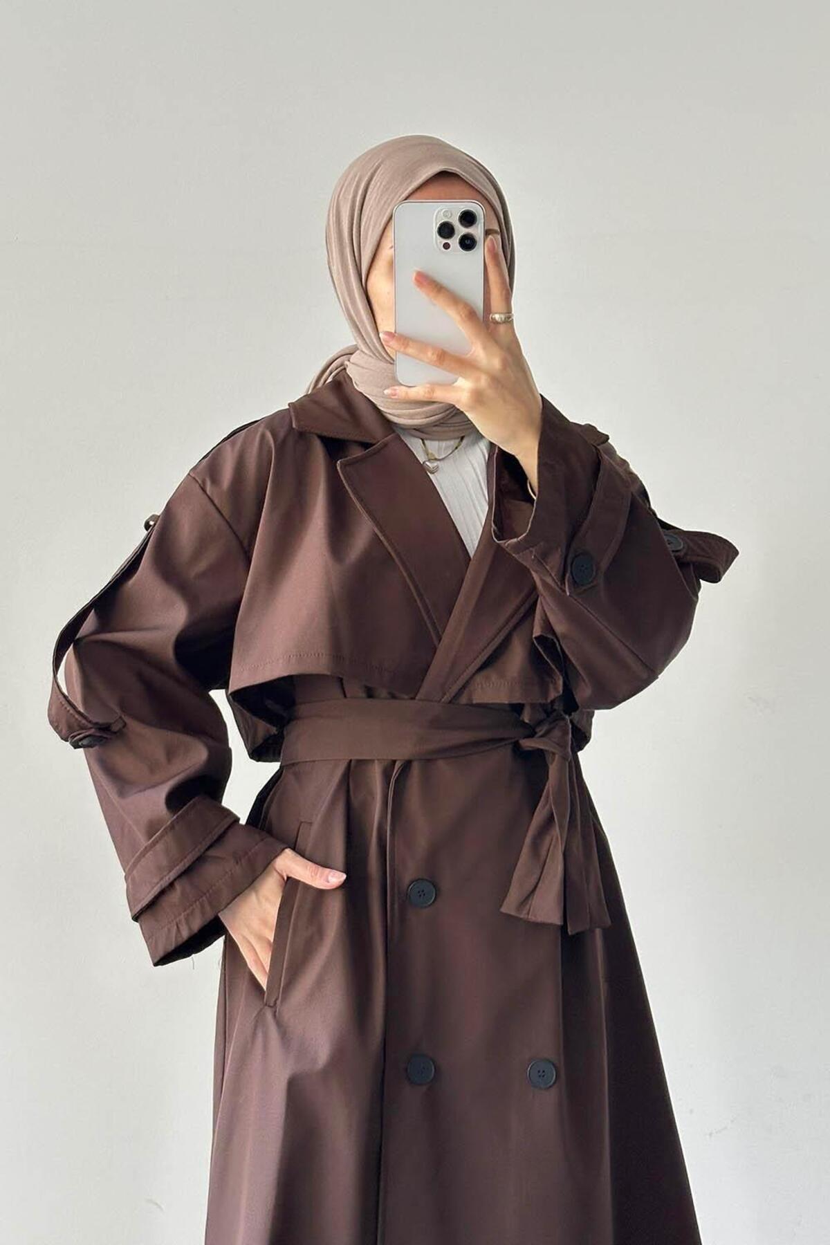 lamelif Uzun Apoletli Oversize Trenç Kahverengi görsel 3