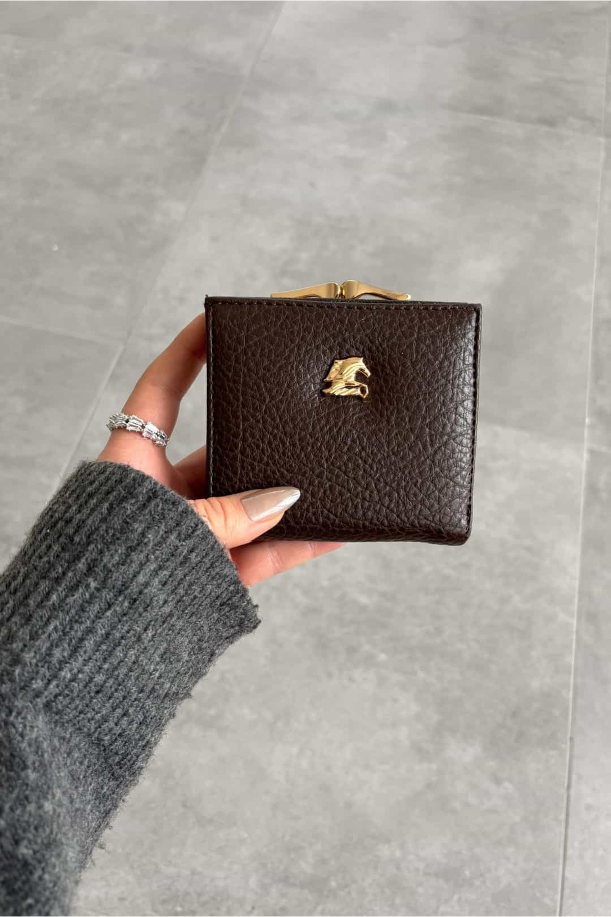 Yuka Atelier  Mae Vintage Model Suni Deri Cüzdan