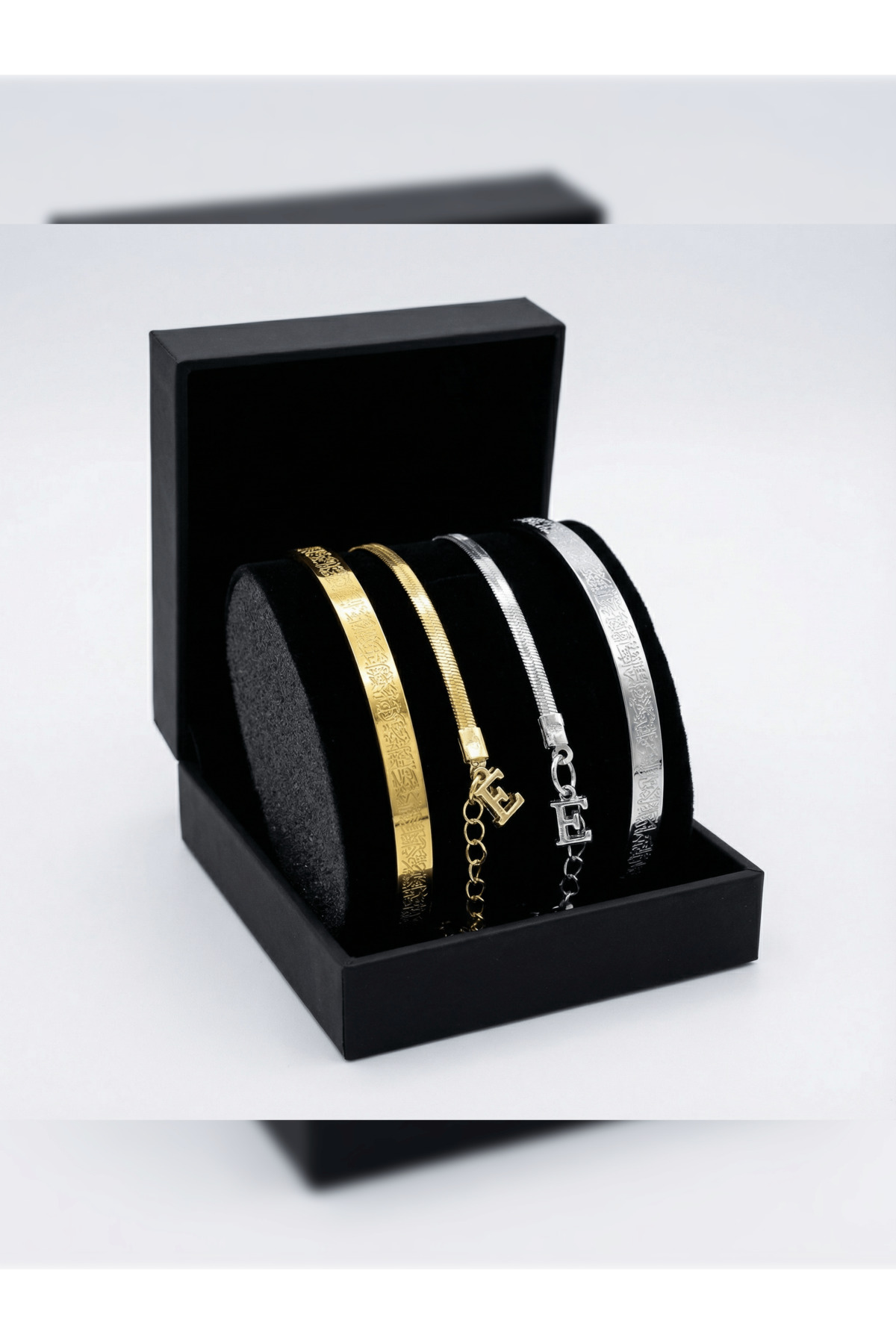 PURE BERRY  AYETEL KÜRSİLİ HARF BİLEKLİK 2'Lİ ÇİFT SEVGİLİ ÇELİK SETİ GOLD GÜMÜŞ SET ŞEKLİNDE (HARFBELİRTİNİZ)