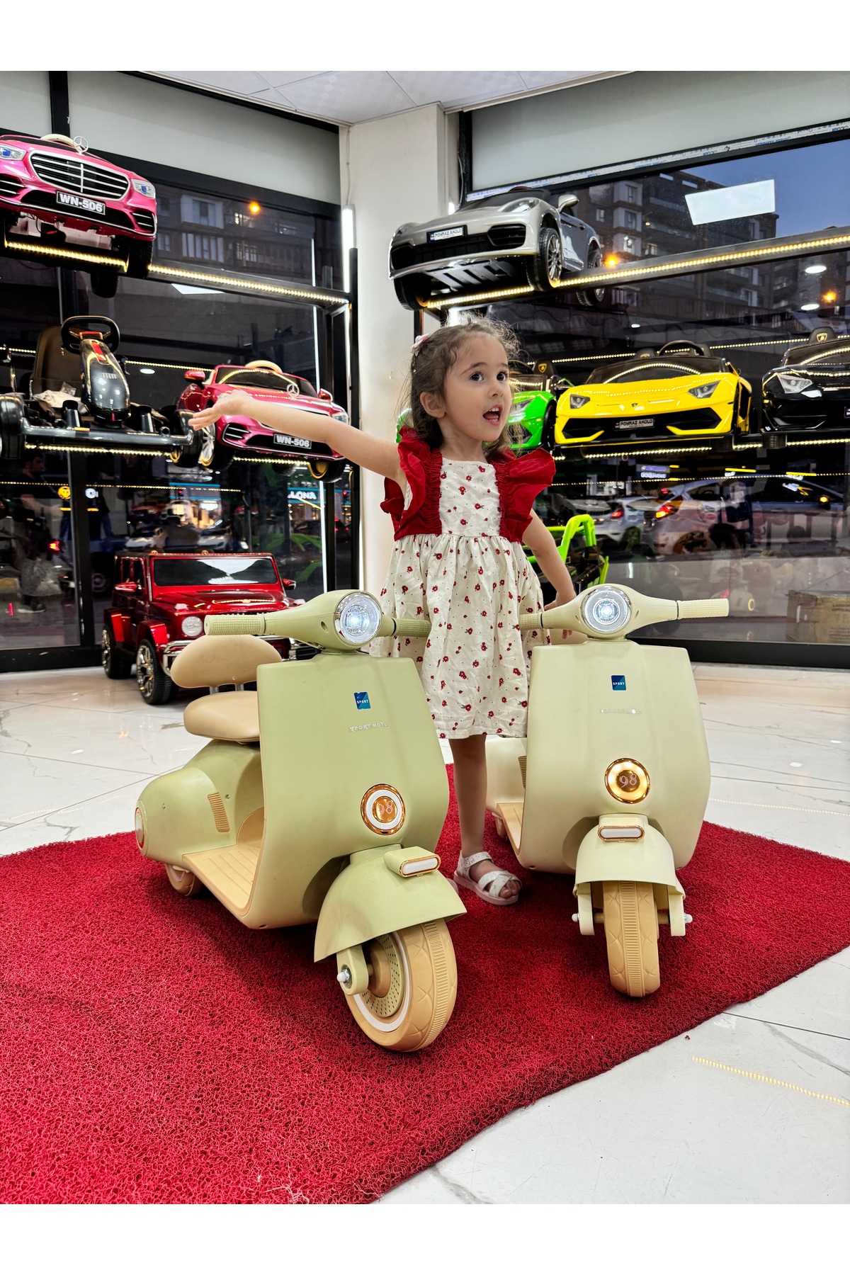 POYRAZ AKÜLÜ 2-5 yaş VESPA akülü motor 12V