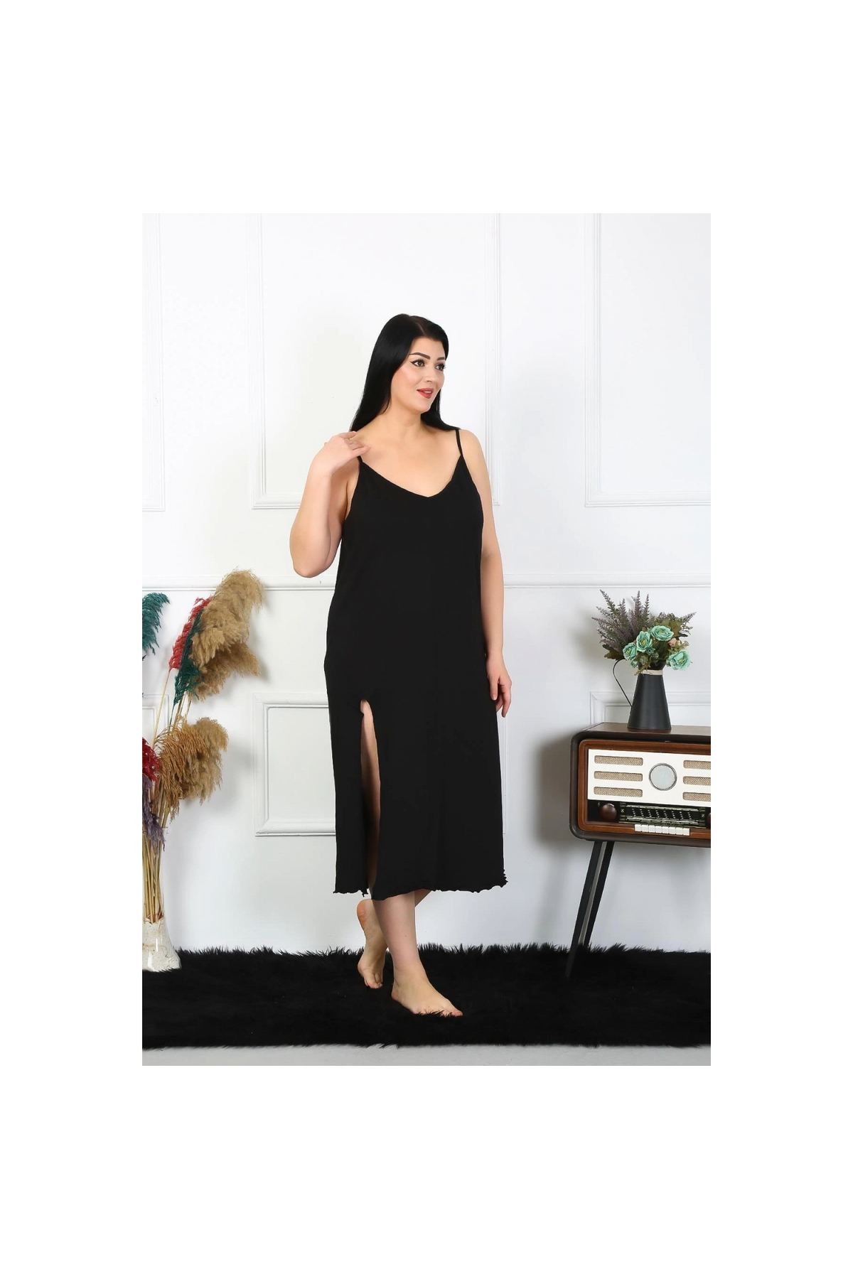 Narnuga MİRAY- Kadın Büyük Beden İp Askılı Pamuklu Siyah Uzun Gecelik