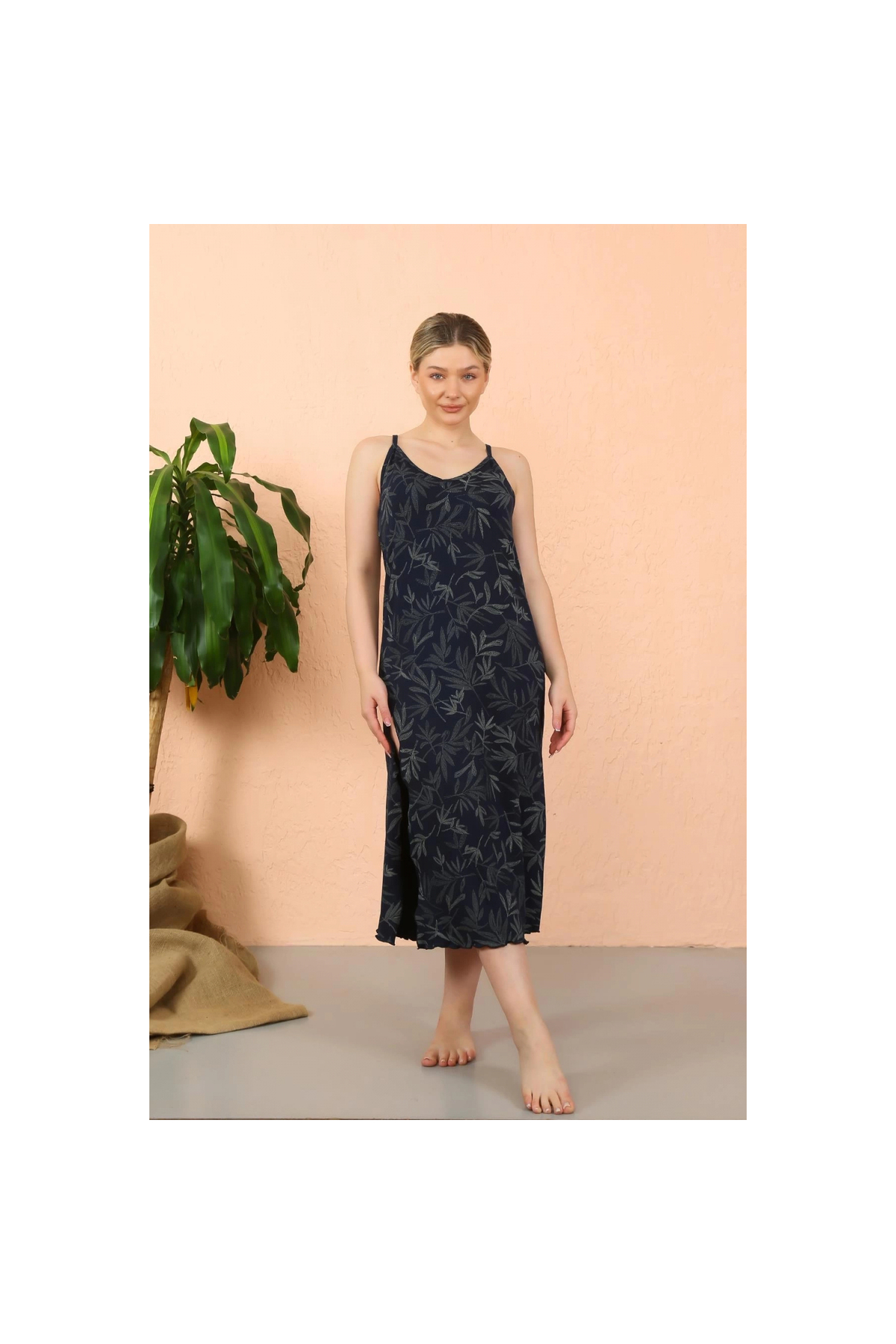 Narnuga MİRAY- Kadın İp Askılı Yırtmaçlı Uzun Lacivert Gecelik