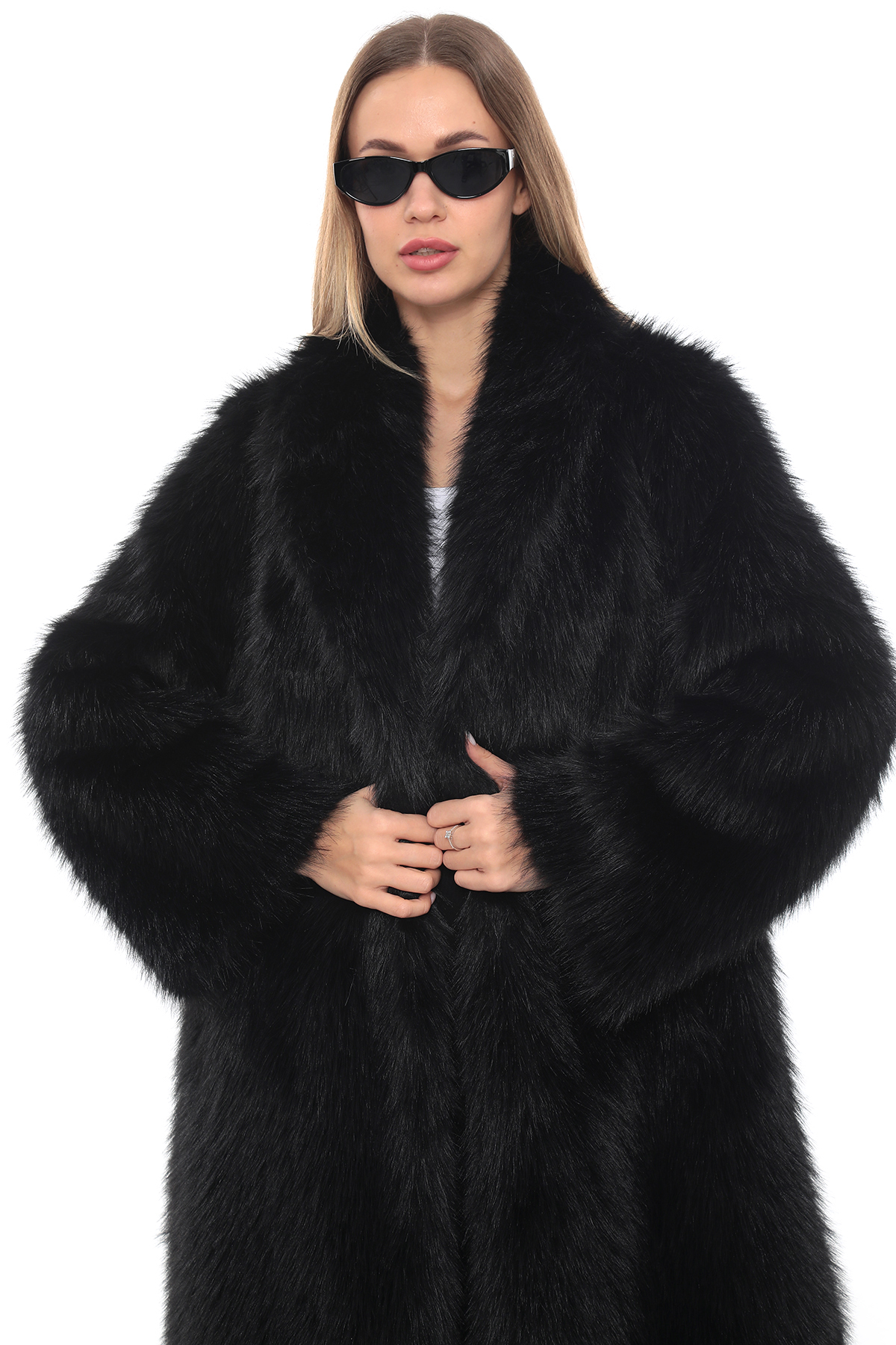 izellas  Sable Élegance Siyah Uzun Oversize Suni Kürk - Görsel 3