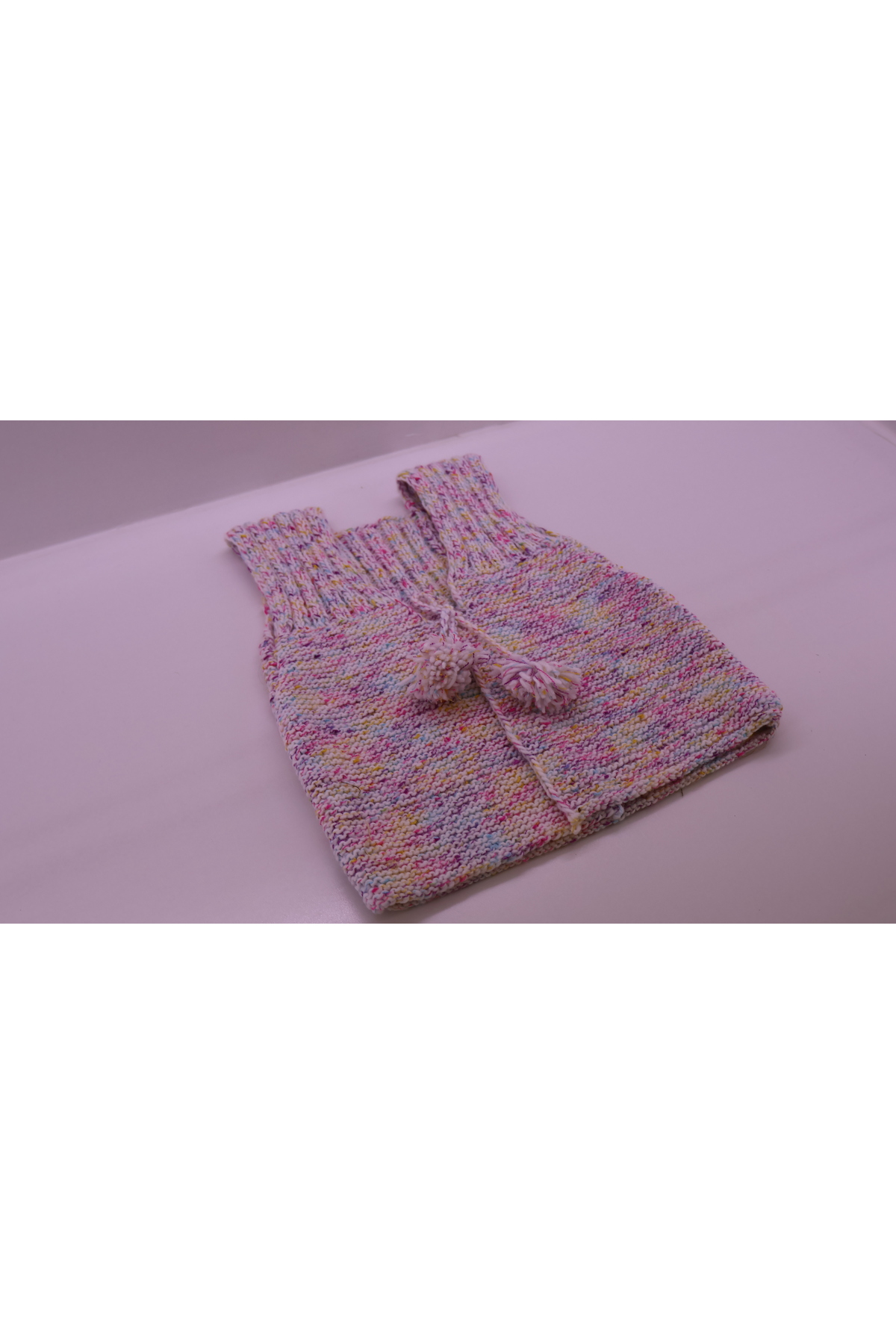 Mersin Alzheimer Derneği Çok Renkli İplikle Örülmüş Önden Bağlamalı Ponpon Detaylı Bebek Yelek 3-6 ay en:30,boy:35 cm fotoğrafı 2 (önizleme)