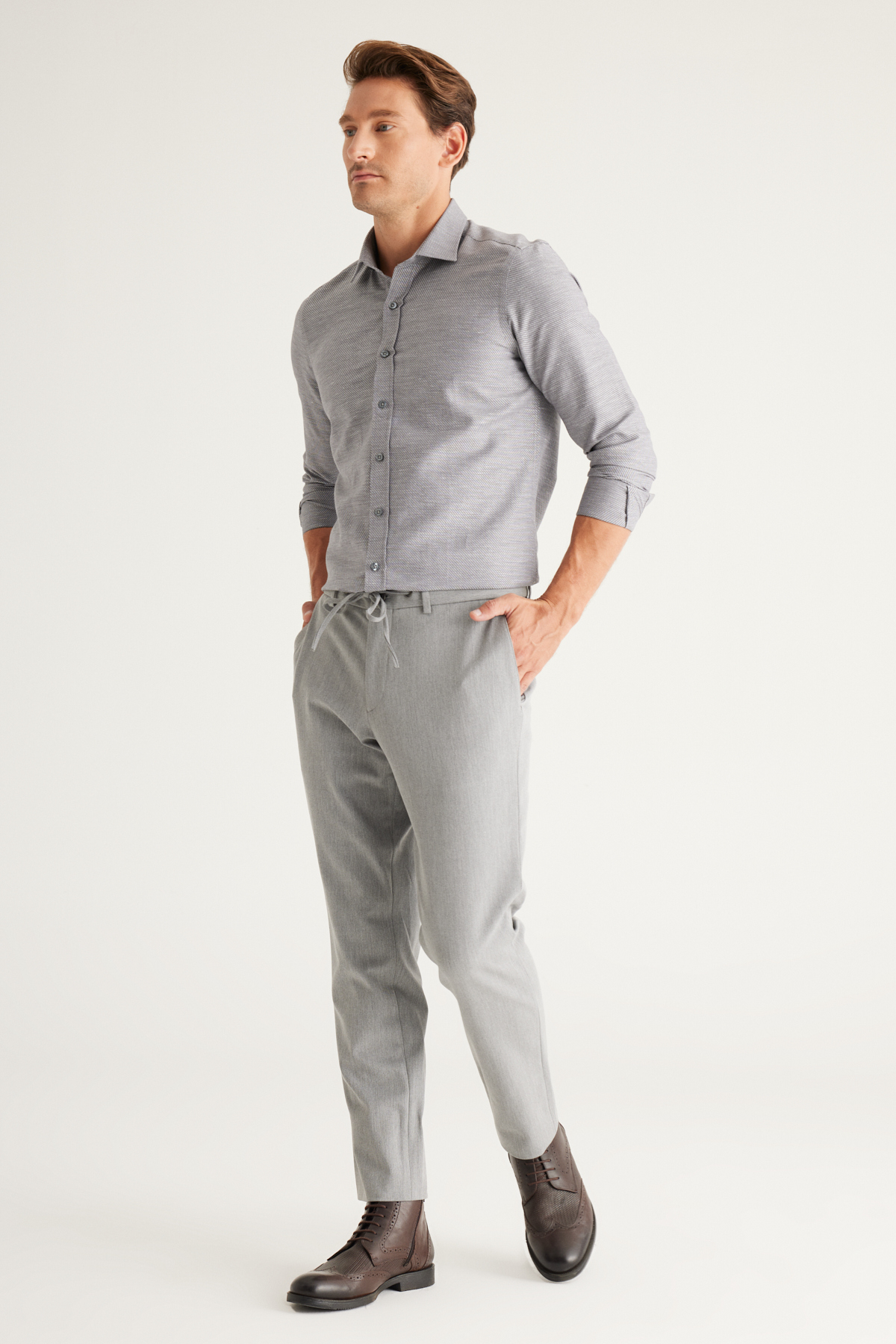 ALTINYILDIZ CLASSICS Açık Gri Slim Fit Dar Kesim Beli Bağlamalı Esnek Pantolon görsel 3
