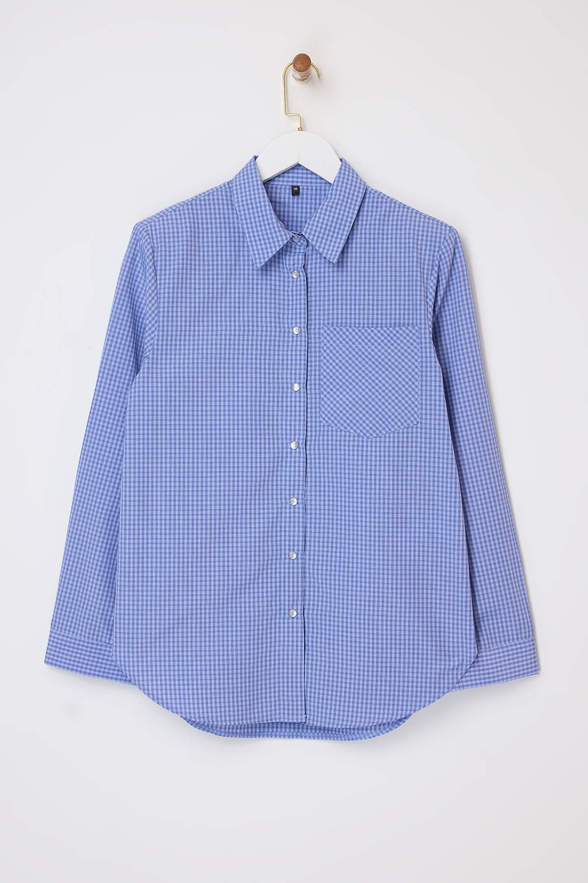 Trendyolmilla  Mavi Kareli Vatkalı Geniş Manşetli Oversize Gömlek TWOAW26GO00127 - Görsel 5