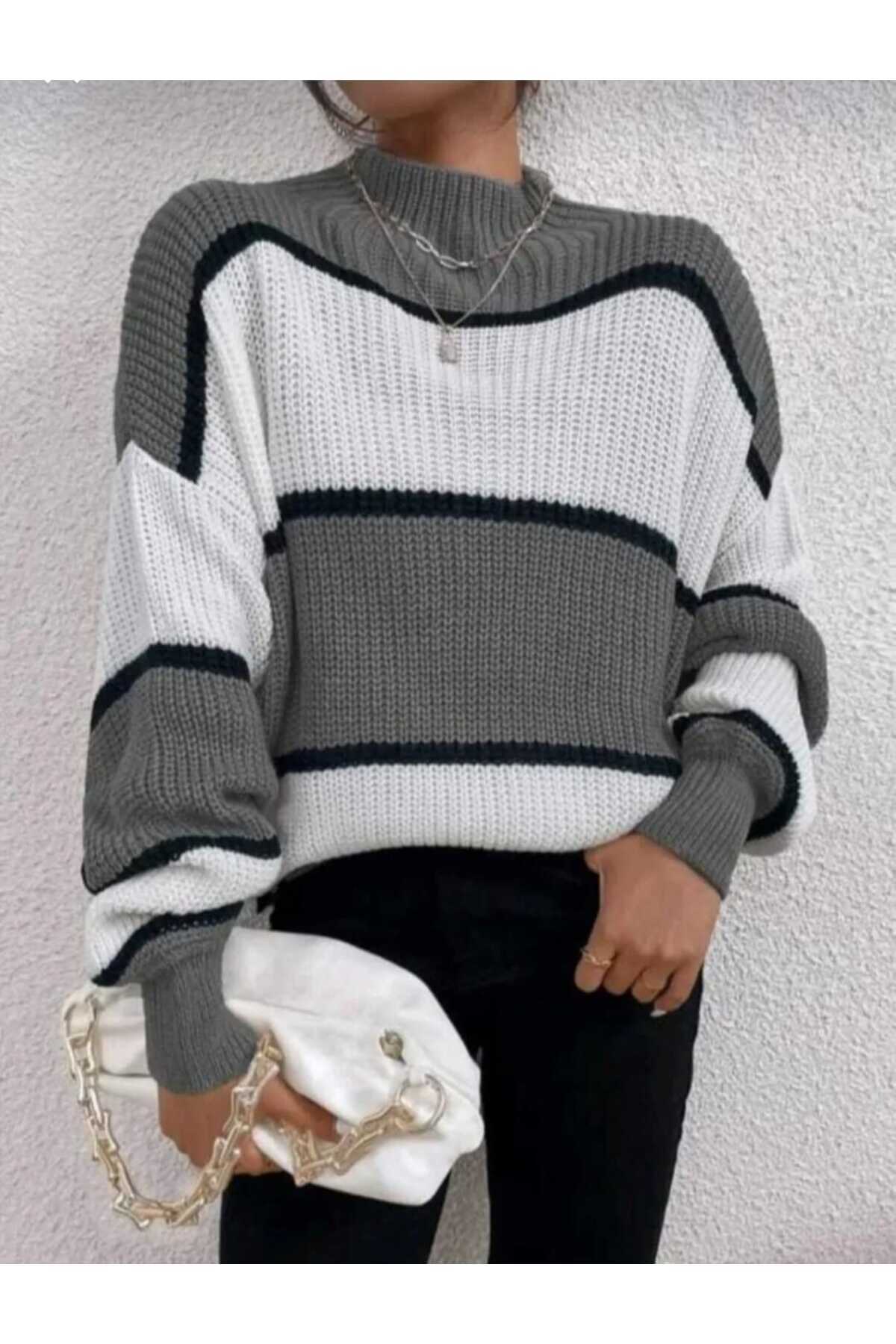 MODASPARK  Gri Beyaz Yarım Balıkçı Oversize Kadın Triko Kazak - Görsel 2