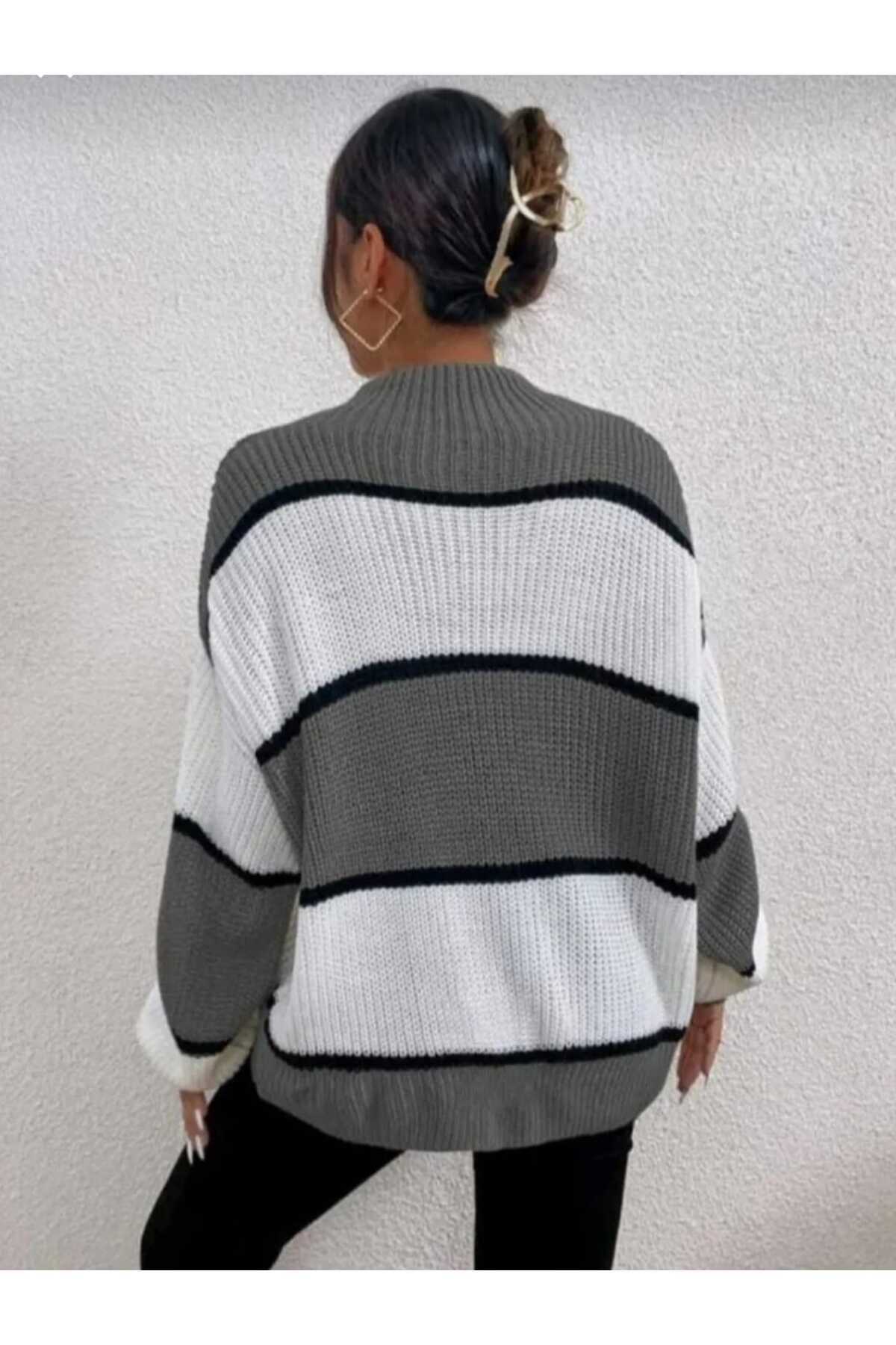 MODASPARK  Gri Beyaz Yarım Balıkçı Oversize Kadın Triko Kazak - Görsel 5