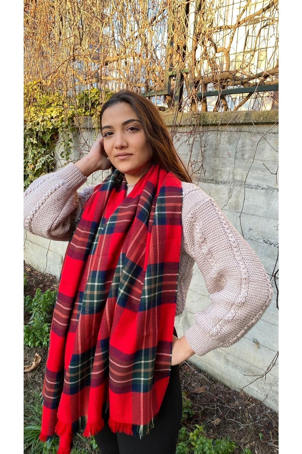 laviyonsa Kırmızı Ekose Atkı görsel 6