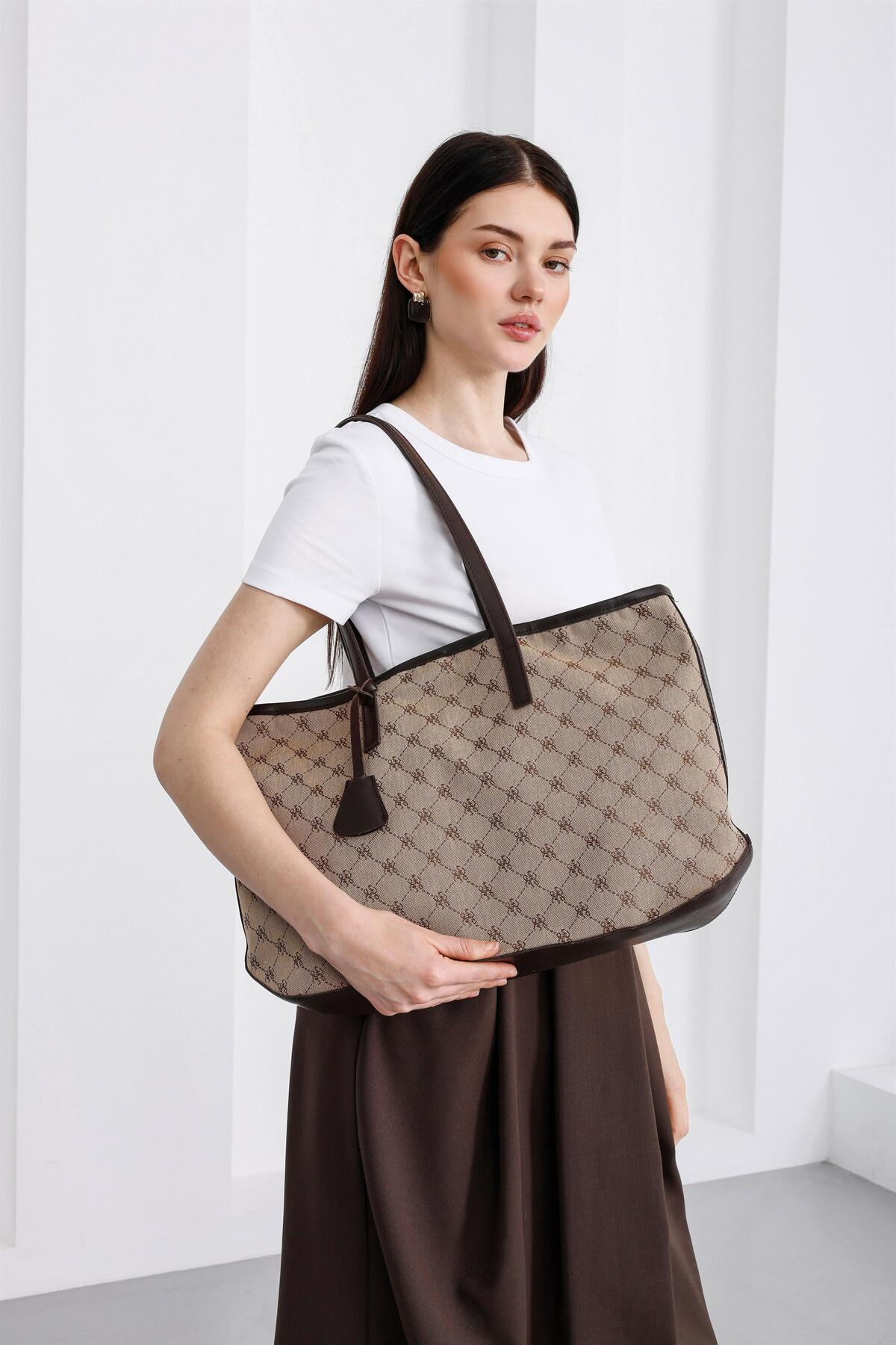 Michelle Monogram Omuz Çantası Acı Kahve | Shule Bags