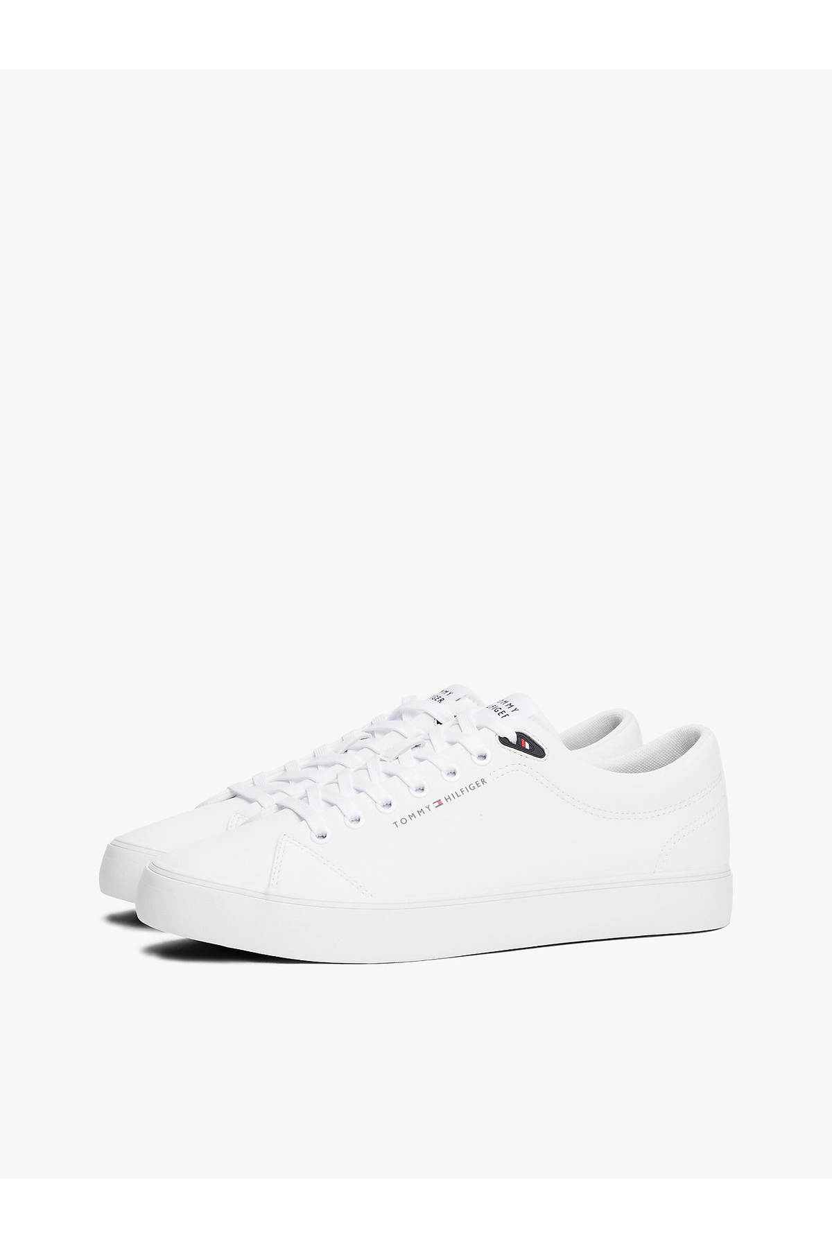 تامی هیلفیگر کفش کتانی مردانه سفید TH HI VULC CORE LOW LTH II ESS مدل FM0FM05511YBS