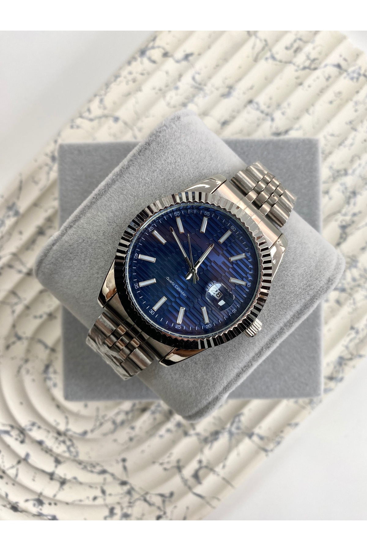 ساعت مچی مردانه گرد داخل، آبی سرمه‌ای، نقره‌ای