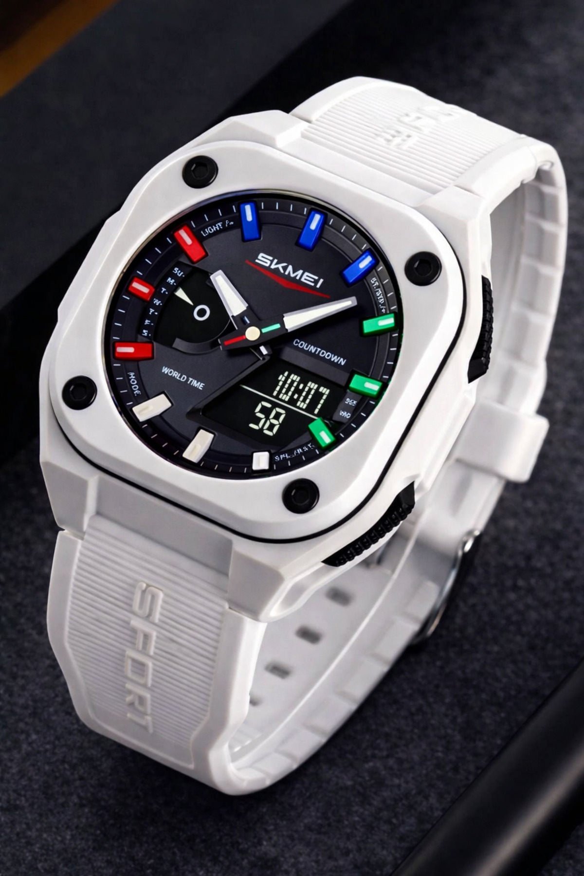 ساعت مچی مردانه سفید مدل ترند دیزاین اسپرت ۲۳۲۸