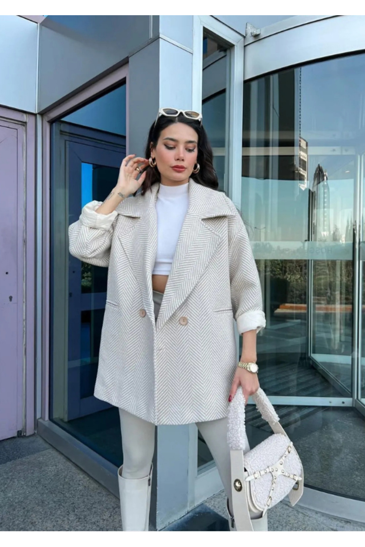 Moda Palmiss  Kadın Taş Balıksırtı Desenli Astarlı Oversize Kaşe Kaban