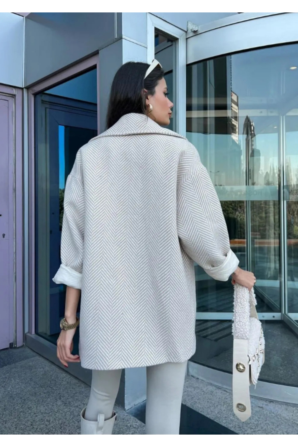 Moda Palmiss  Kadın Taş Balıksırtı Desenli Astarlı Oversize Kaşe Kaban - Görsel 4