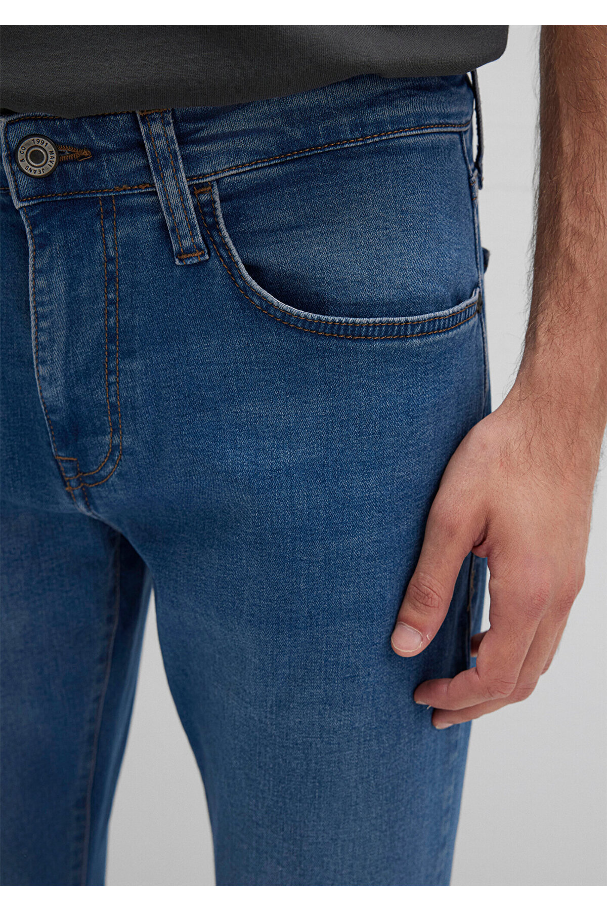 Mavi  Marcus Gölgeli Açık Jean Pantolon 8835126867 - Görsel 5