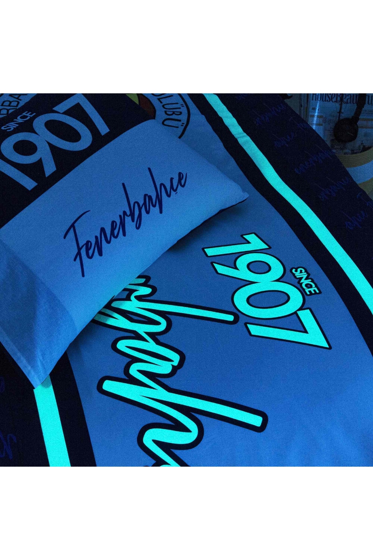 Taç Lisanslı Fenerbahçe 1907 Glow Tek Kişilik Pamuk Nevresim Takımı fotoğrafı 3 (önizleme)