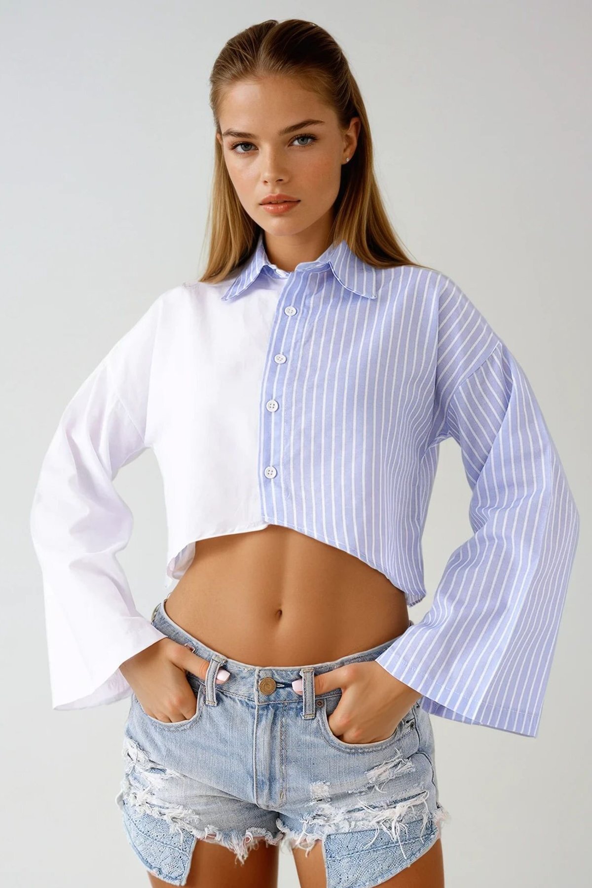 Trend Alaçatı Stili Beyaz Çizgili Geniş Kollu Crop Gömlek VS00932
