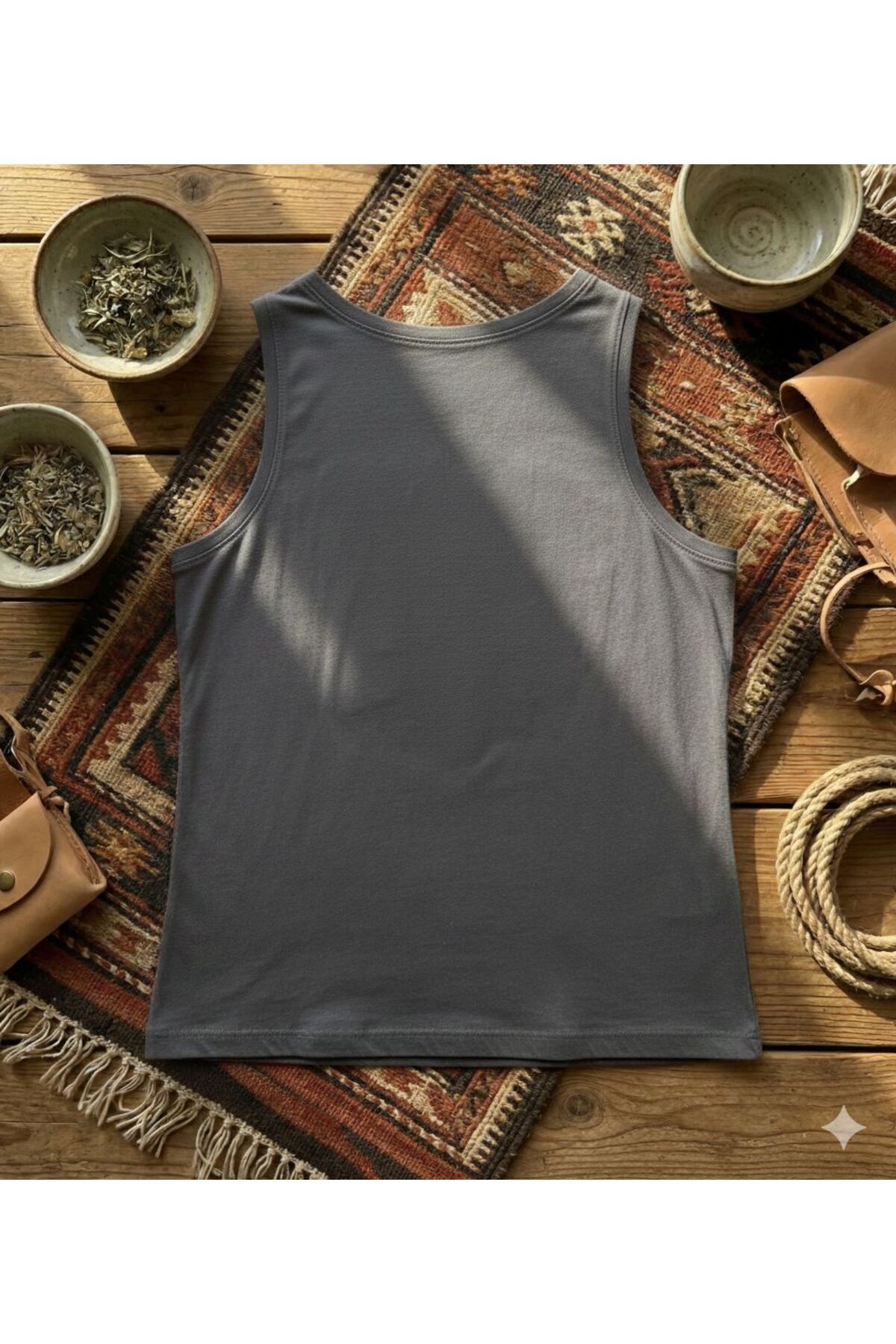 FAVORİST  Etnik Desen Baskılı Kadın Omuzu Açık Kolsuz Askılı Tshirt - Görsel 4