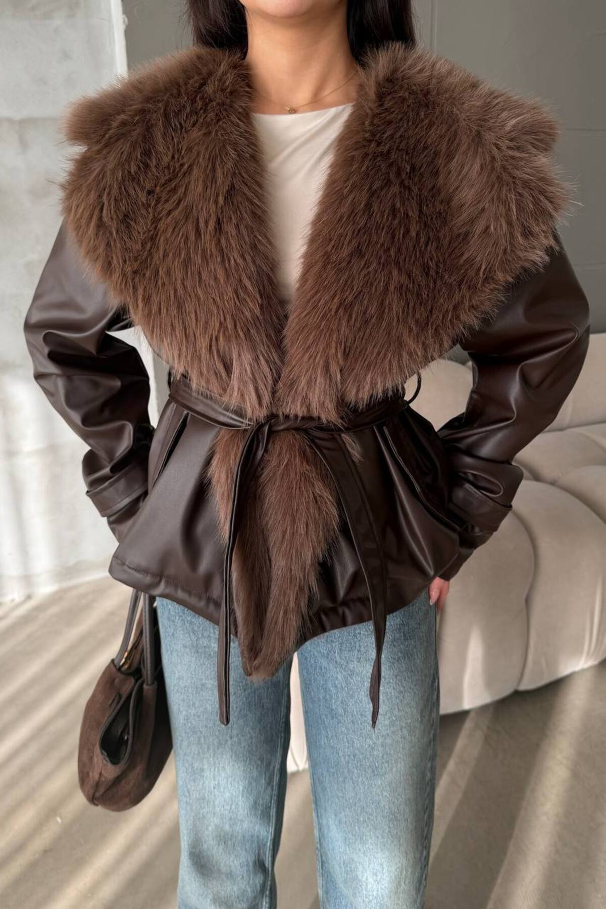 ÖNER  Yeni Sezon Kadın Deri Mont Kürk Yaka Mont Deri Kürk Yaka Deri Ceket Mont Kadın - Görsel 5