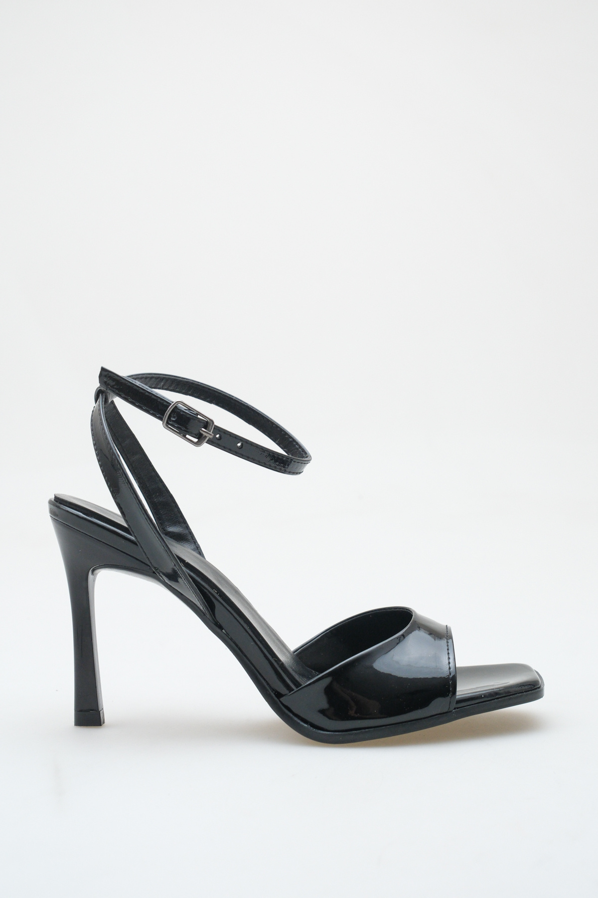 meyra'nın ayakkabıları  Kadın Siyah Rugan Bilekten Bağlamalı Topuklu Ayakkabı - Görsel 6