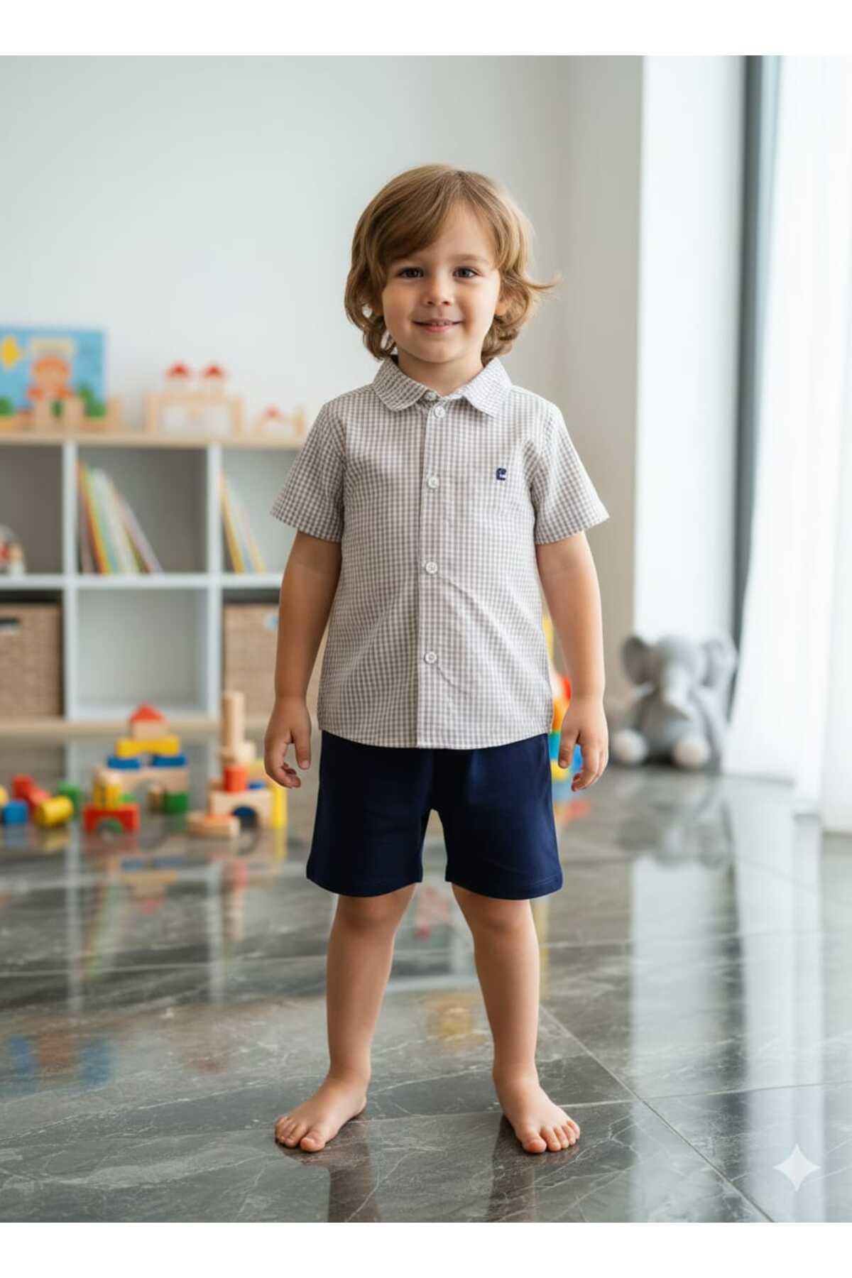 پیر کاردین ست دو تکه بافتنی طرح‌دار دکمه‌دار جلو.