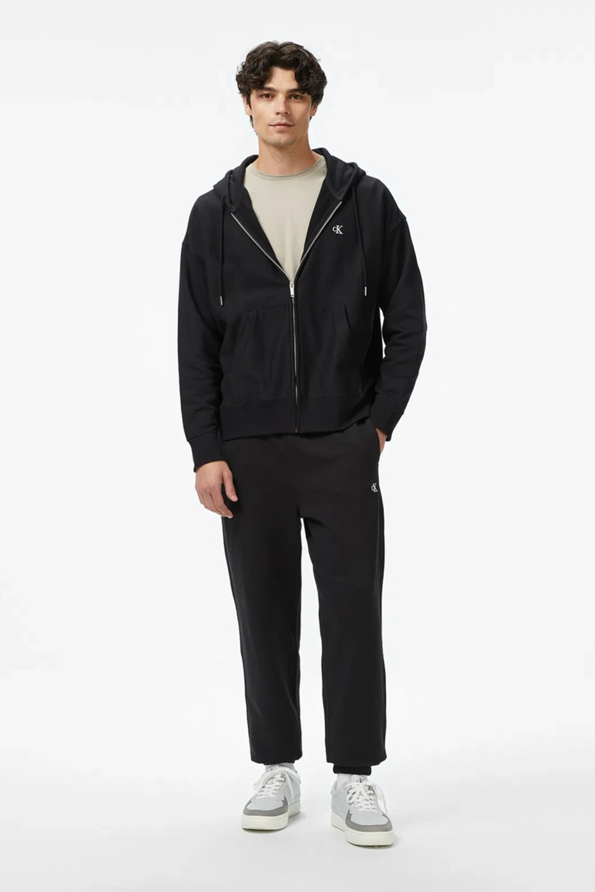 کلوین کلاین شلوار ورزشی مردانه مشکی تری مونوگرام EU 350 LV04RD241G-UB1