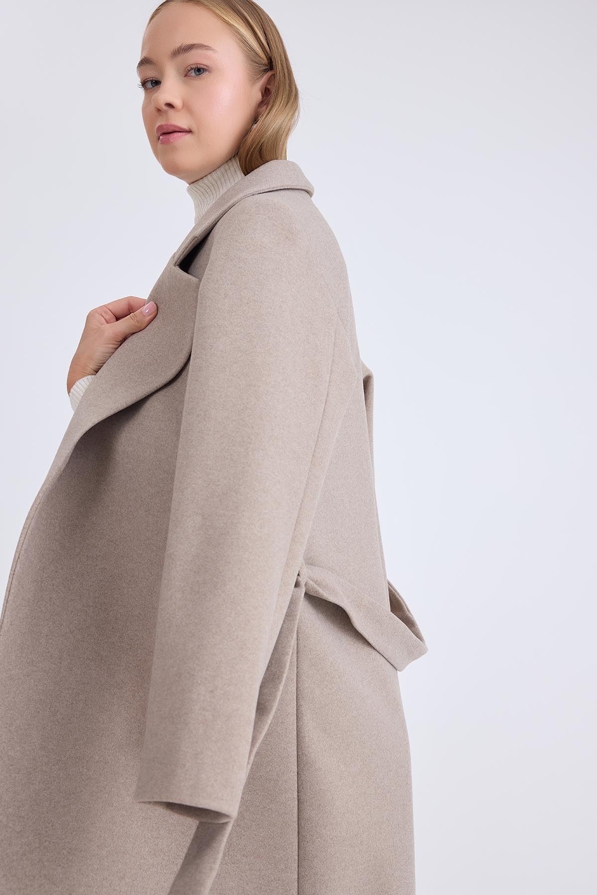 Vitrin  Ceket Yaka Kuşaklı Kaşe Kaban - Görsel 2