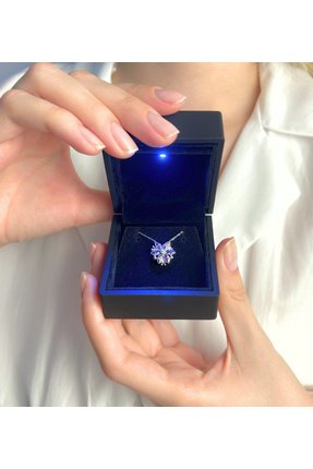 Şimal Silver 925 Ayar Gümüş Mıknatıslı Mor Manolya Kolye