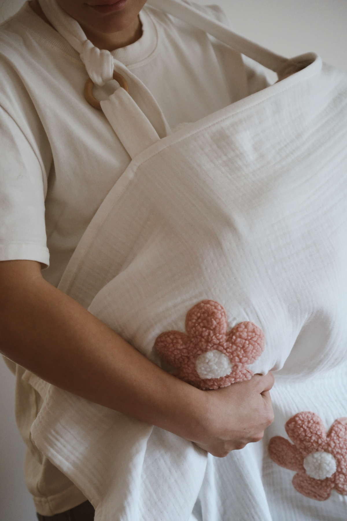 dery baby TAŞIMAK SİHİRDİR DERY BABY DÖRT KAT MÜSLİN TEDDY PUDRA PAPATYA EMZİRME ÖNLÜĞÜ fotoğrafı 5 (önizleme)