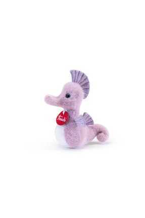 Trudi Pembe Denizatı Peluş Oyuncak – 17 cm, XS | Süper Yumuşak & Koleksiyonluk