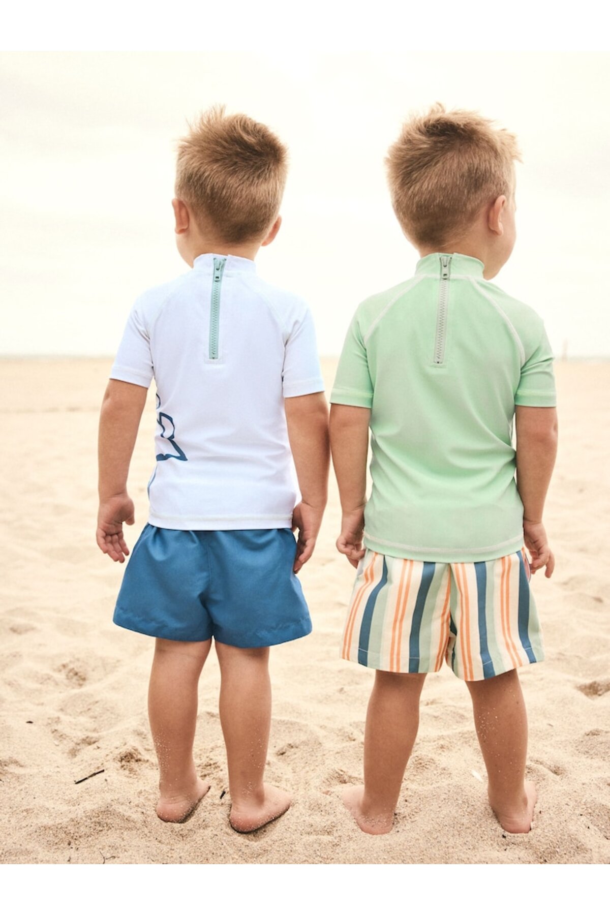 Next Baby Yeşil/Mavi Dino Güneş Korumalı Kısa Kollu Şortlu 2'li Mayo Set fotoğrafı 3 (önizleme)