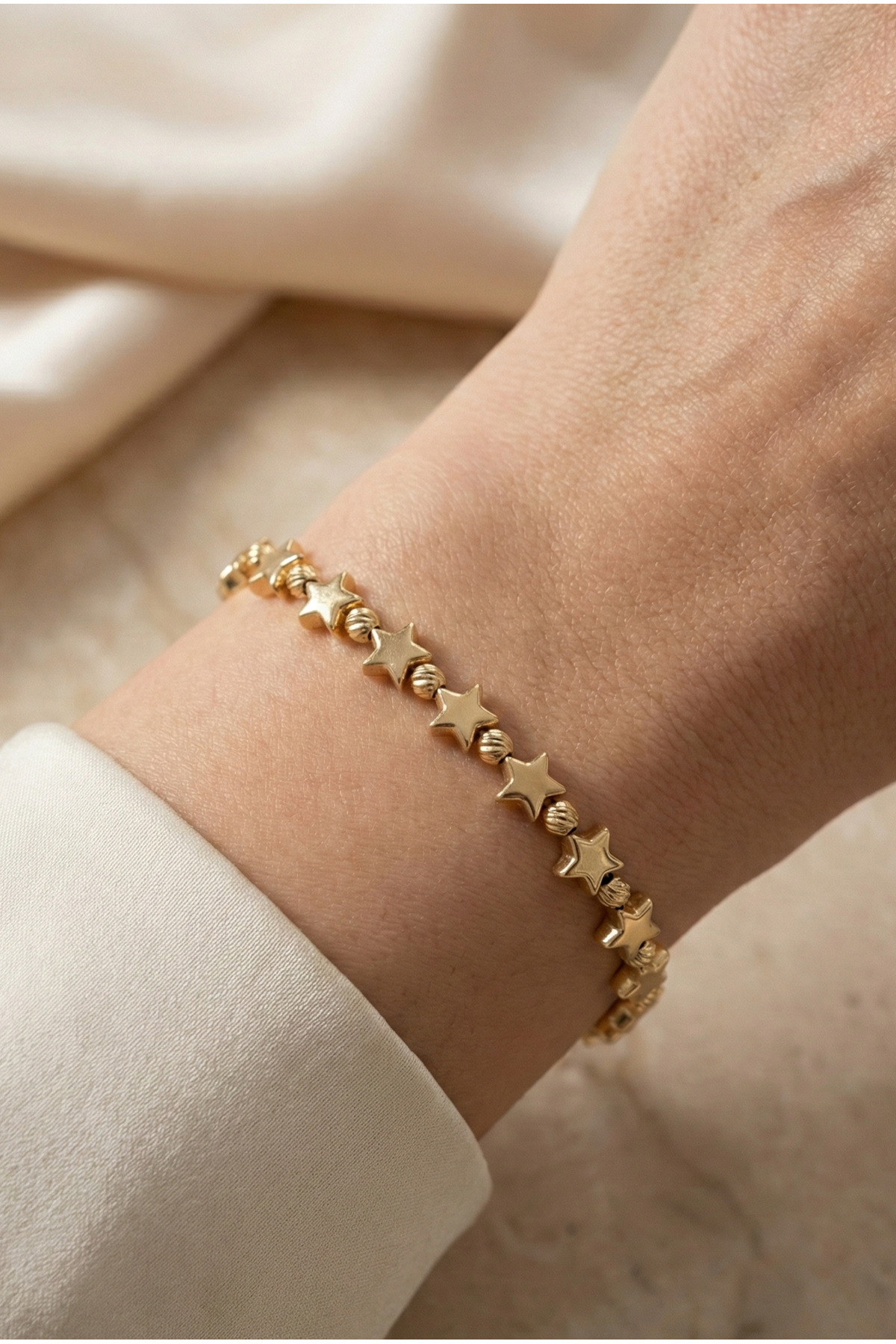 AURRARİ  Altın Kaplama Dorika Ve Yıldızlı Ayarlanabilir Bileklik - Görsel 3