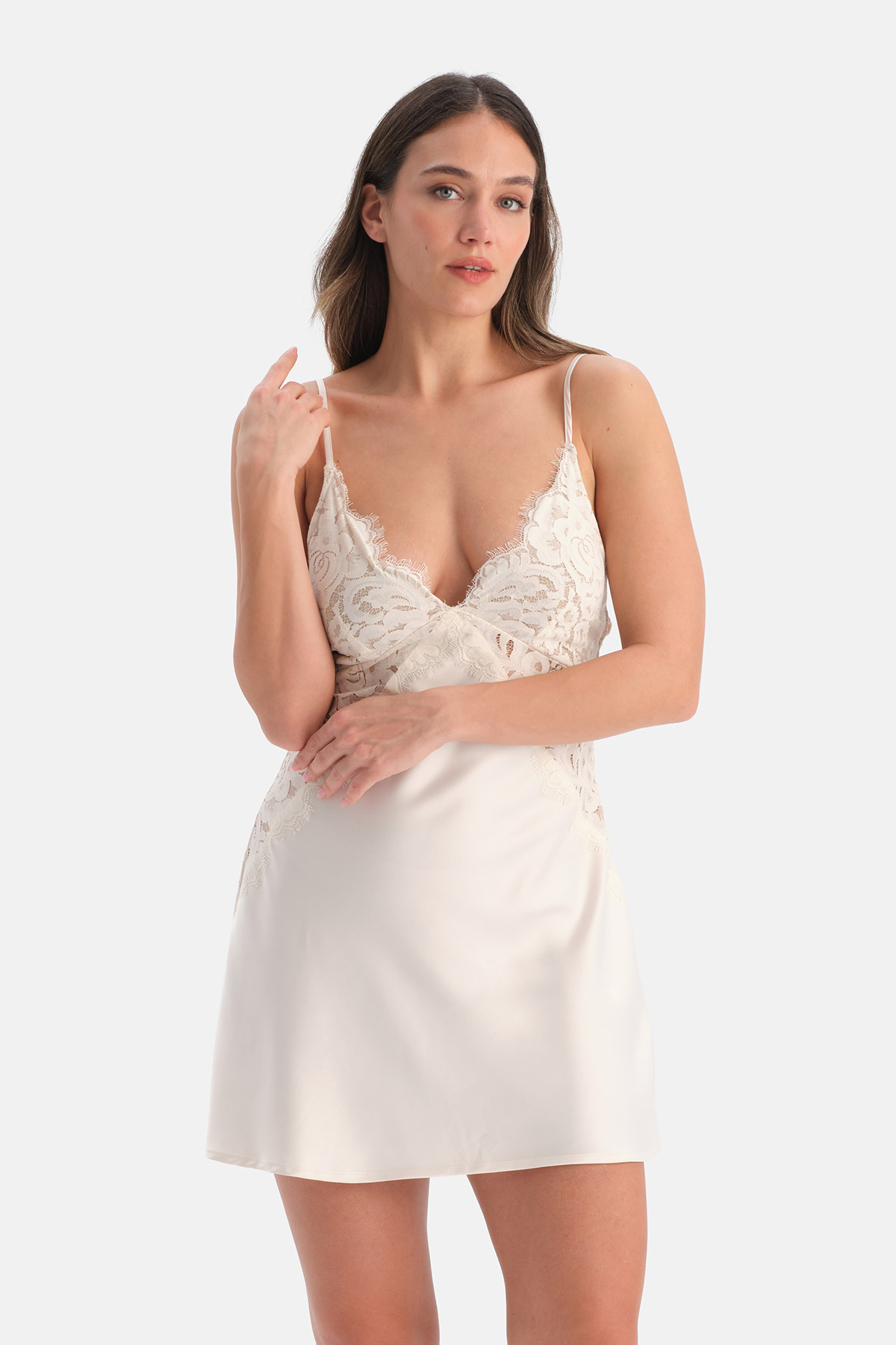 Dagi Kırık Beyaz Saten Bride Dantelli Gecelik