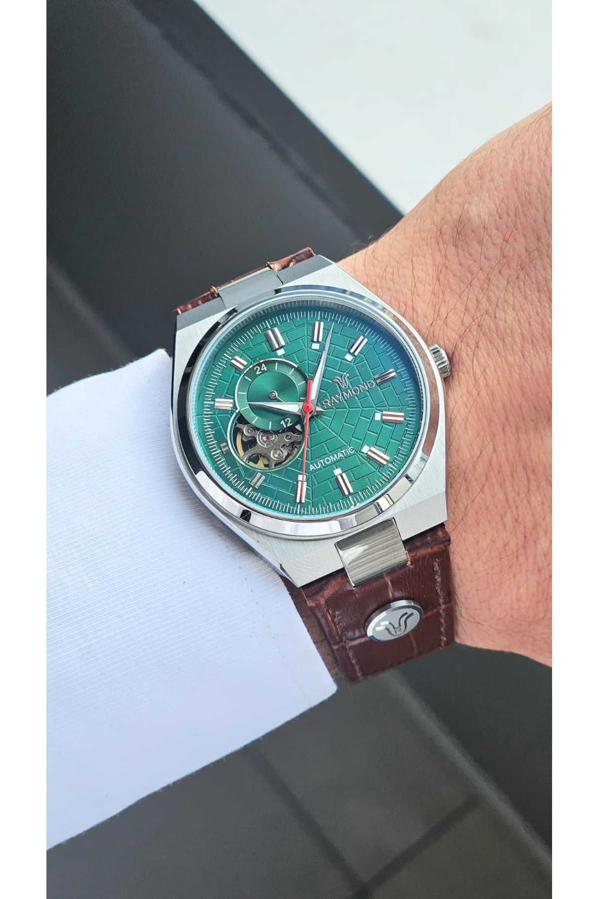 Raymond RYM-250424-DR NH39A MEKANİZMALI OTOMATİK ERKEK KOL SAATİ