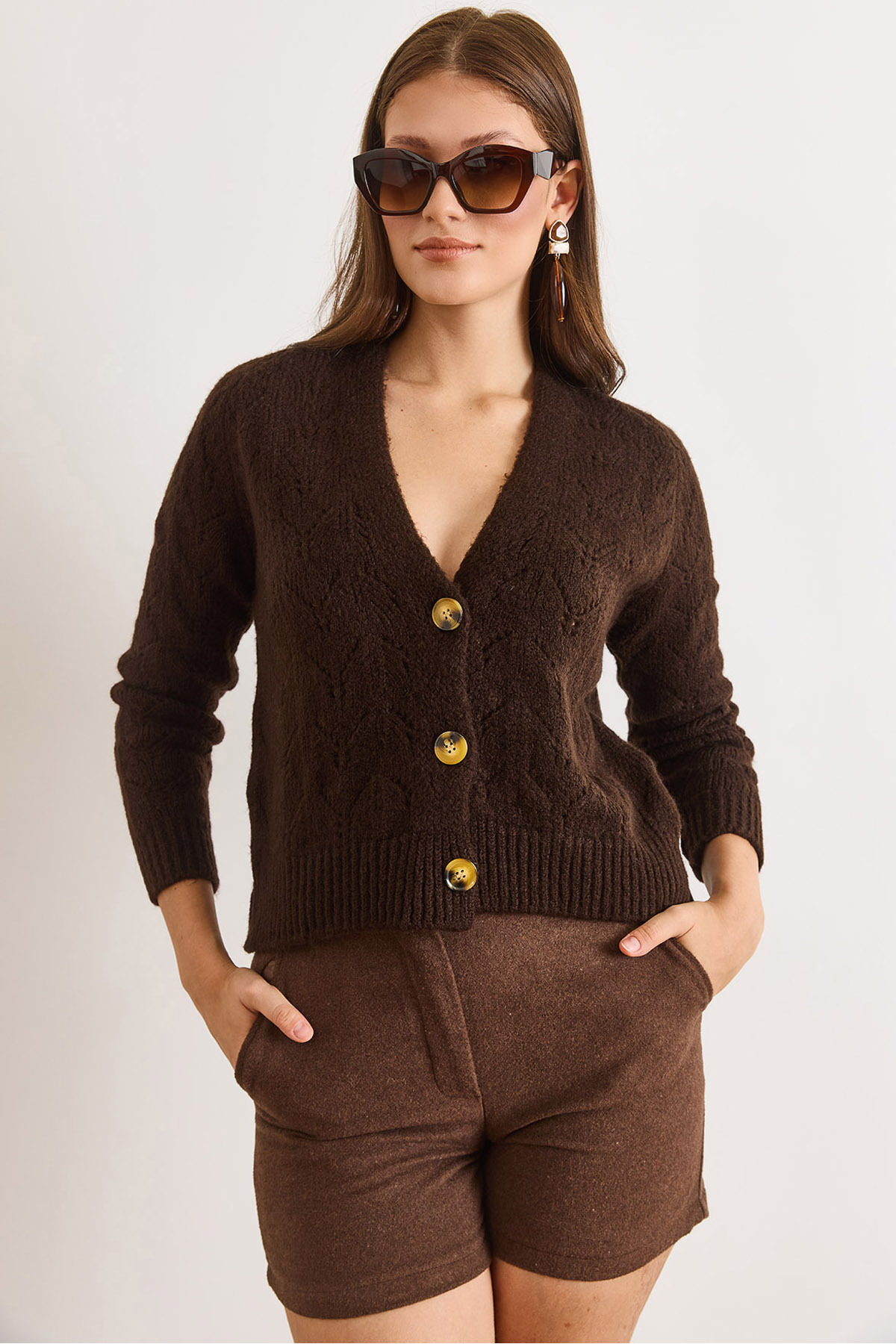 Olalook  Kadın Acı Kahve Ajurlu Yumuşak Dokulu Triko Hırka HRK-19000444