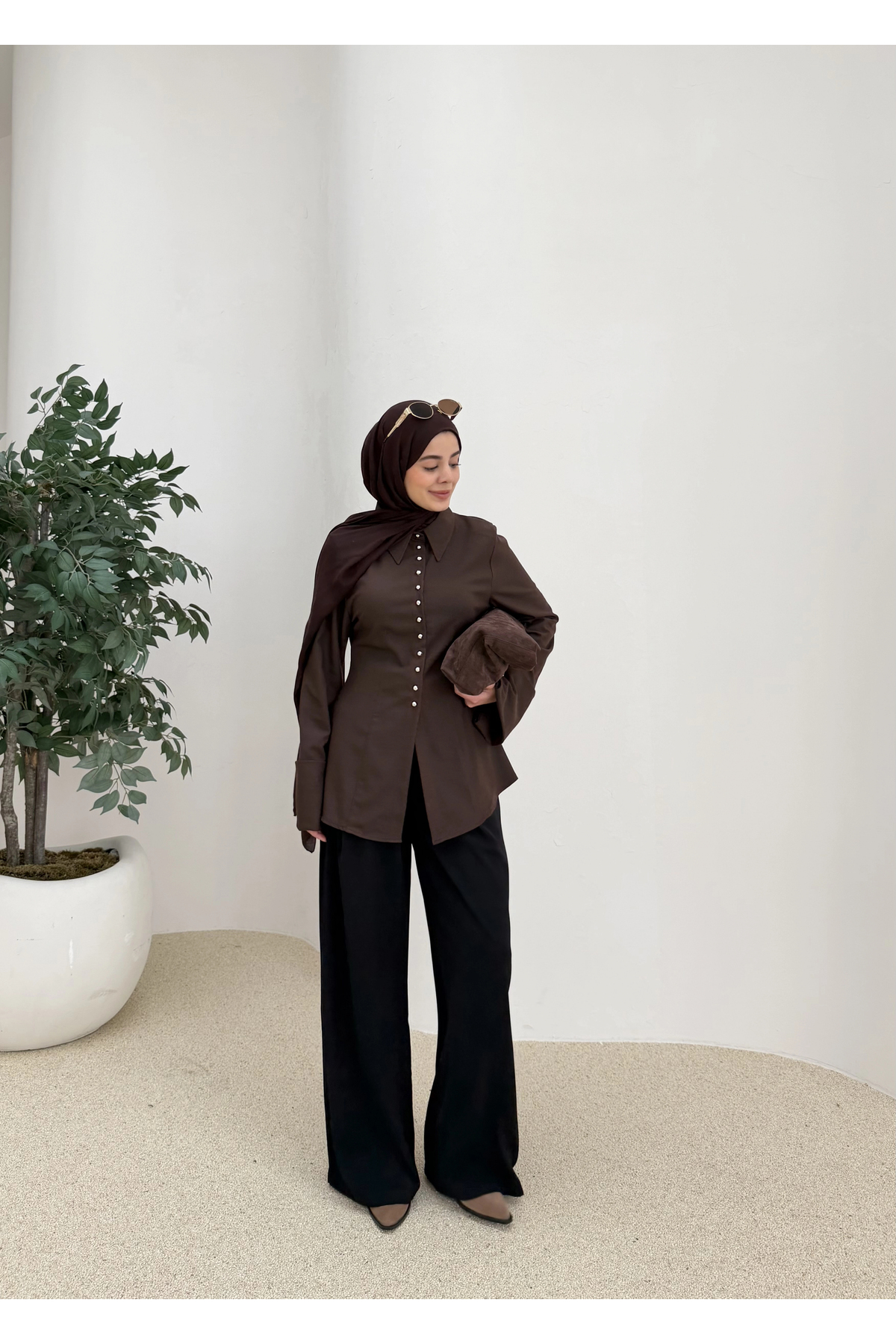 MODA AKSA  MİNİK DÜĞME GÖMLEK KAHVE - Görsel 4