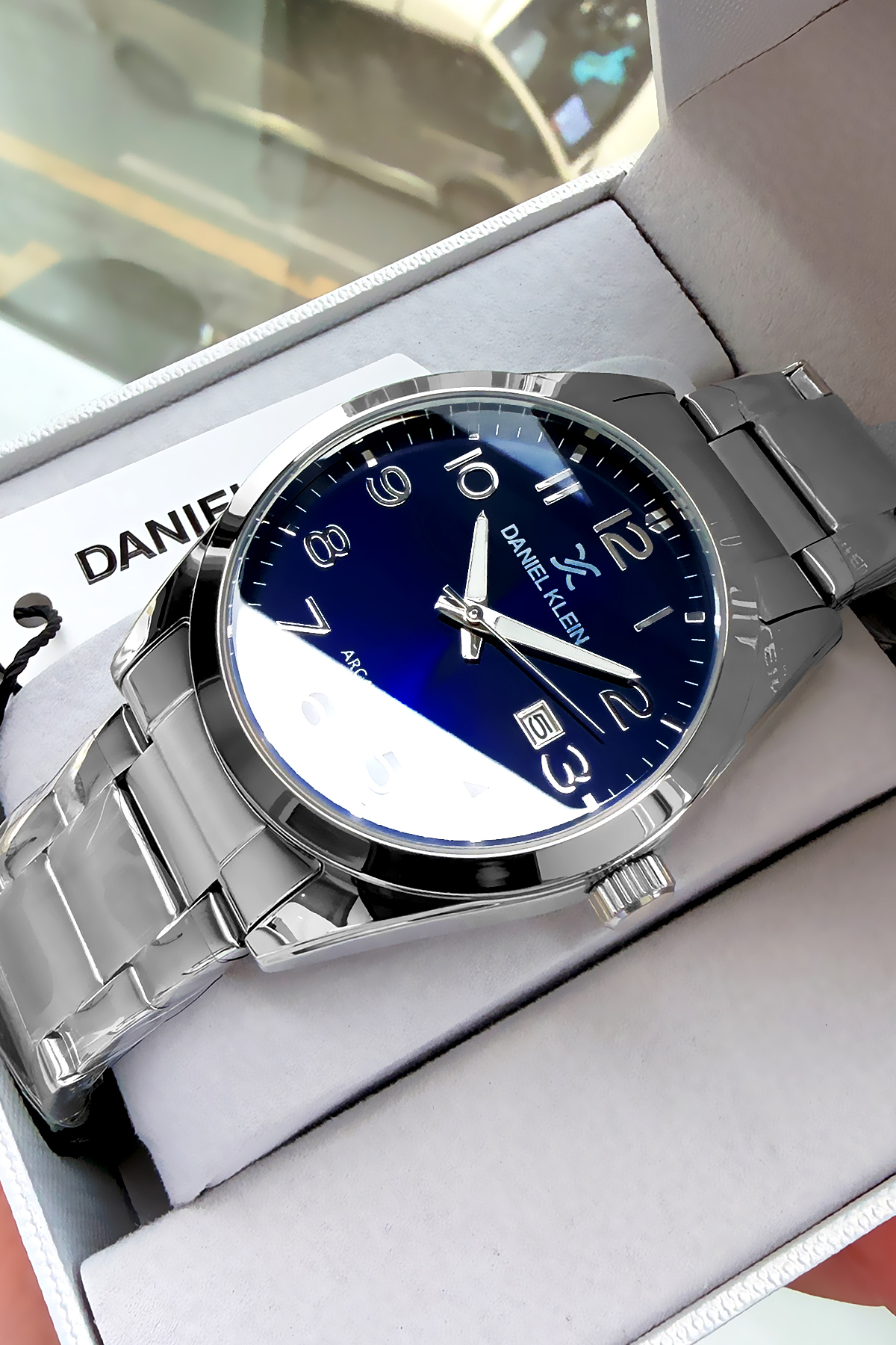 ساعت مچی مردانه لیک رویال، ضدآب ۳ اتمسفر، بند فولادی، رنگ نقره‌ای-طلایی